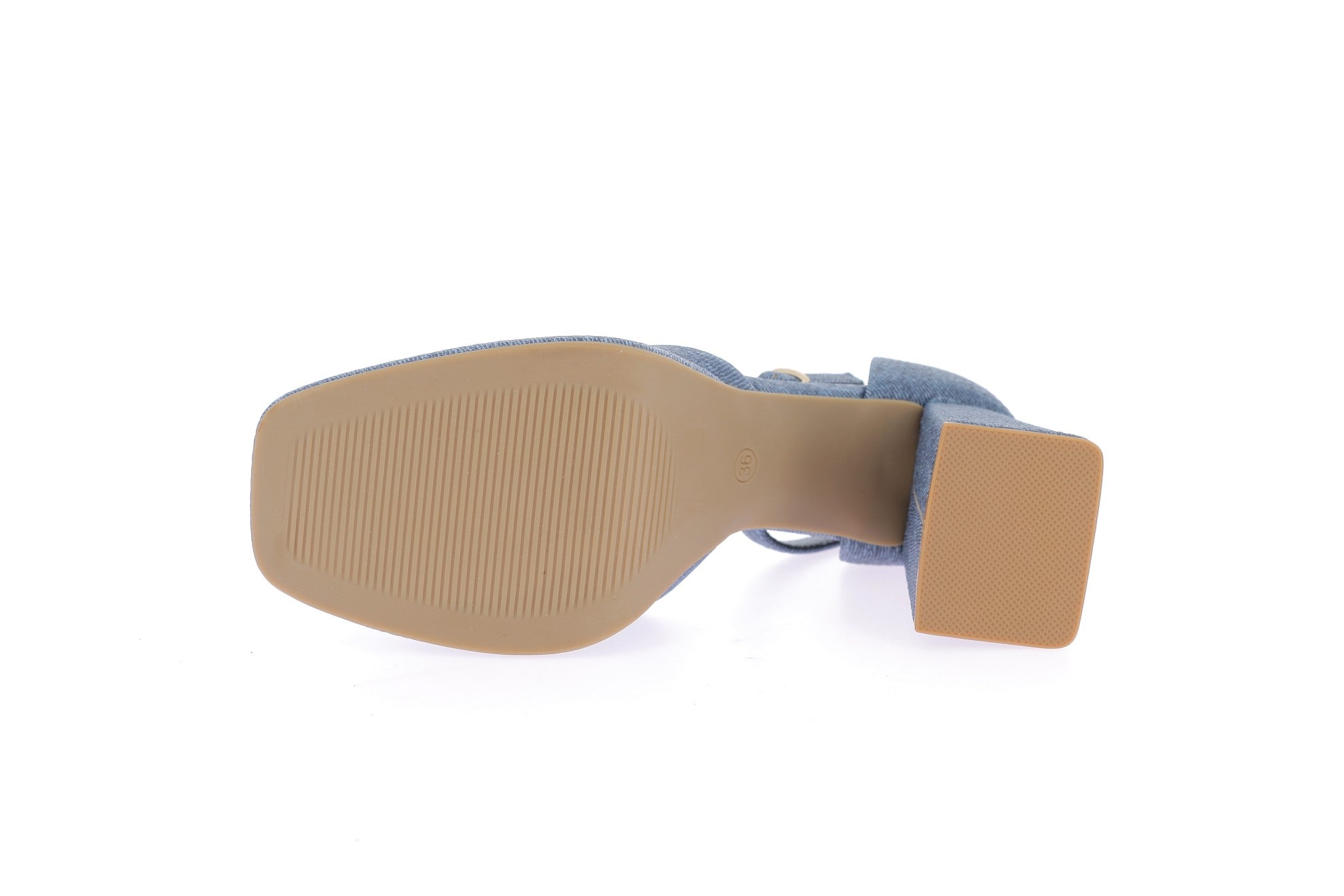 102267483018697_0005