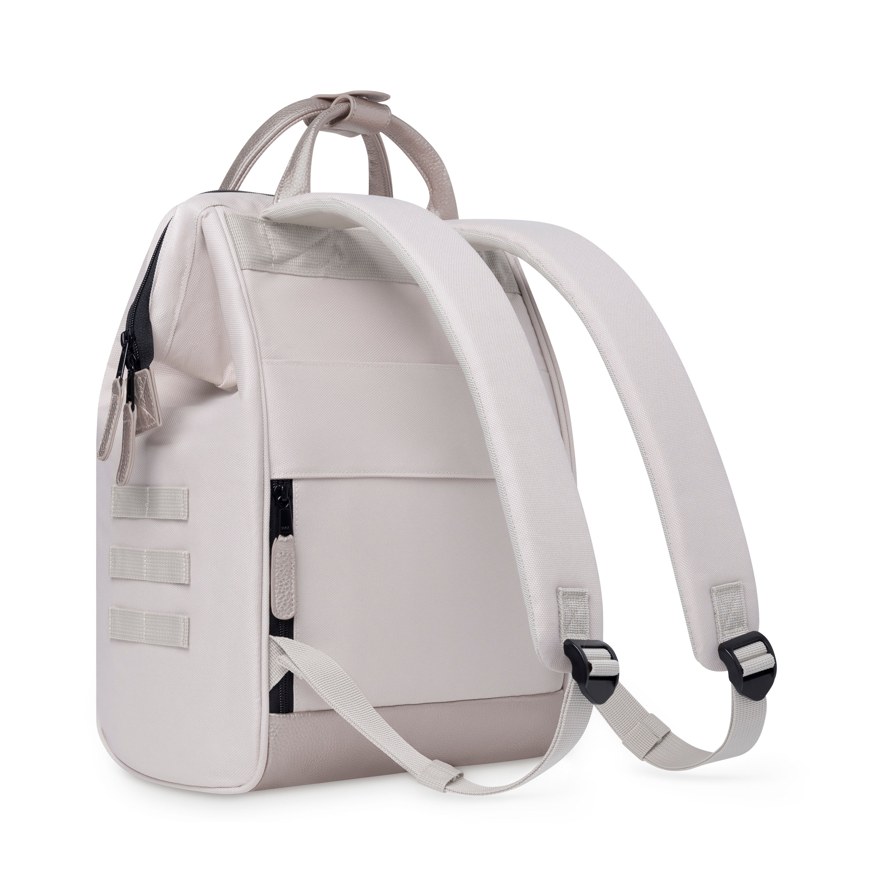 103330639556236_0004