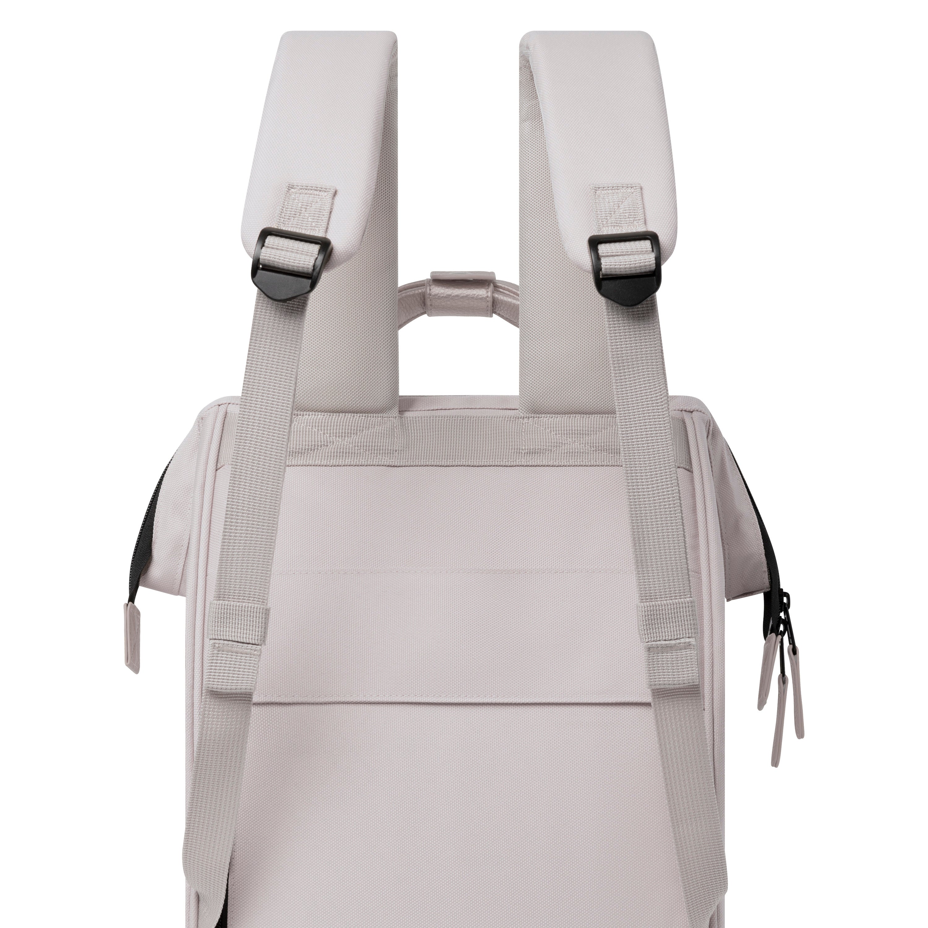 103330639556236_0006