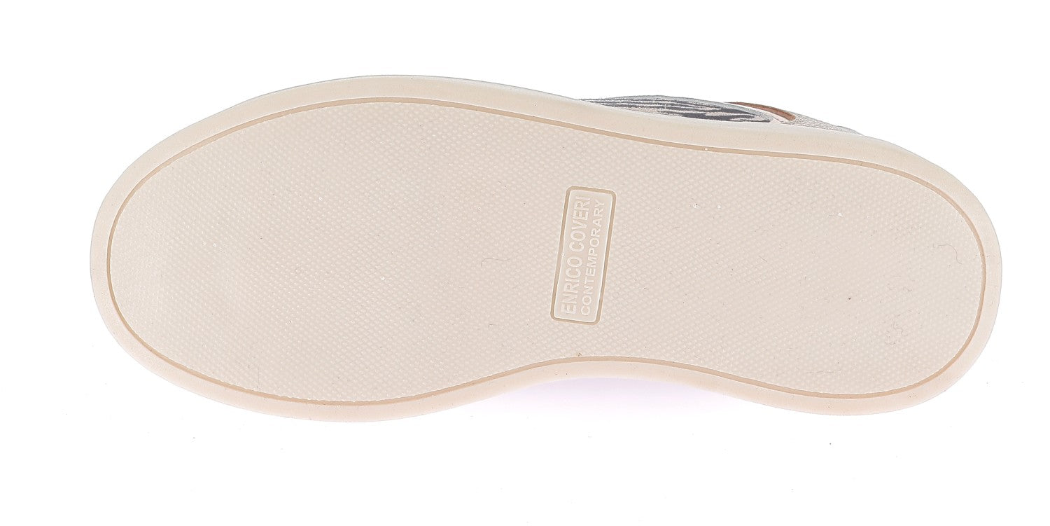 104003451455182_0005