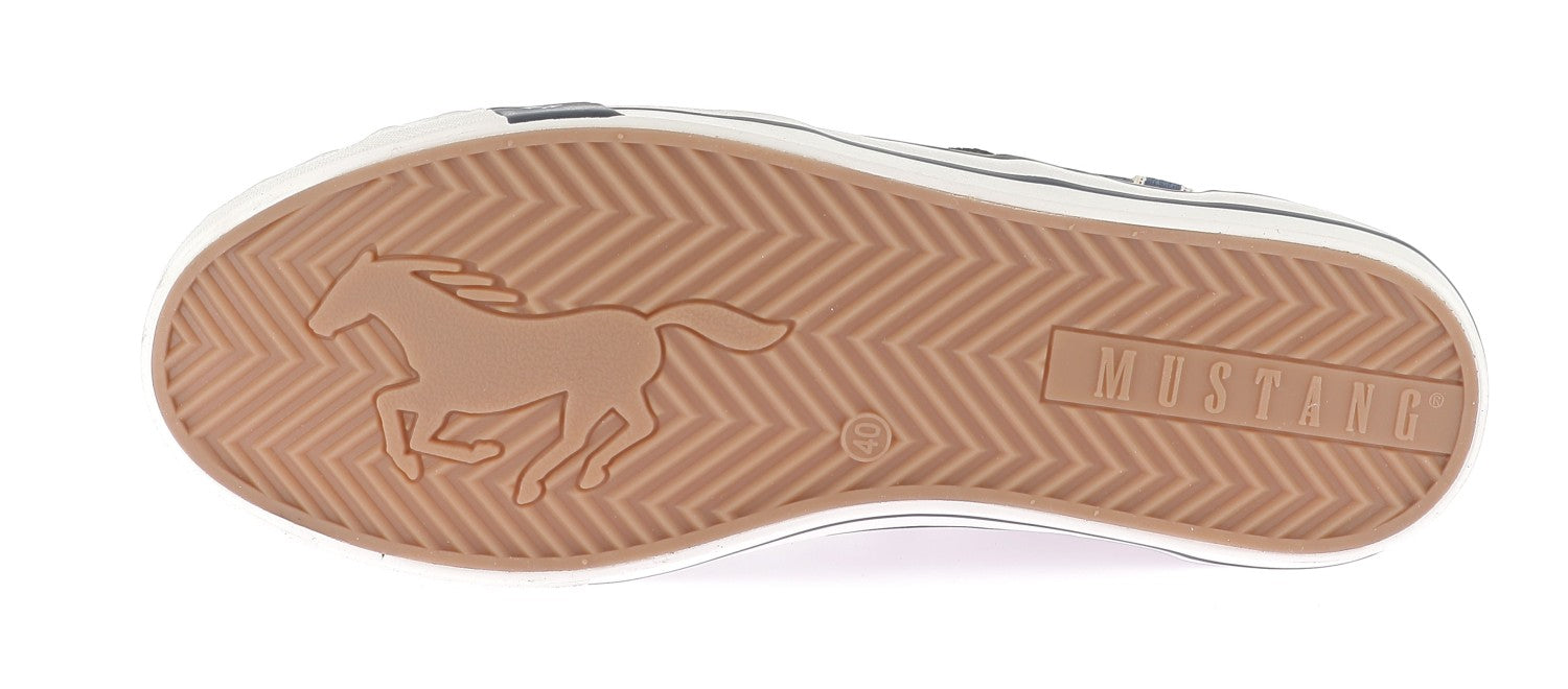 104130502629982_0005