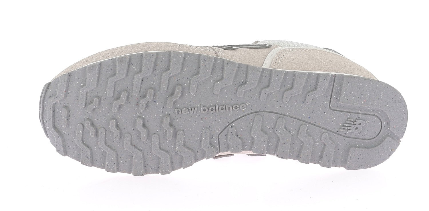 104162172388345_0005