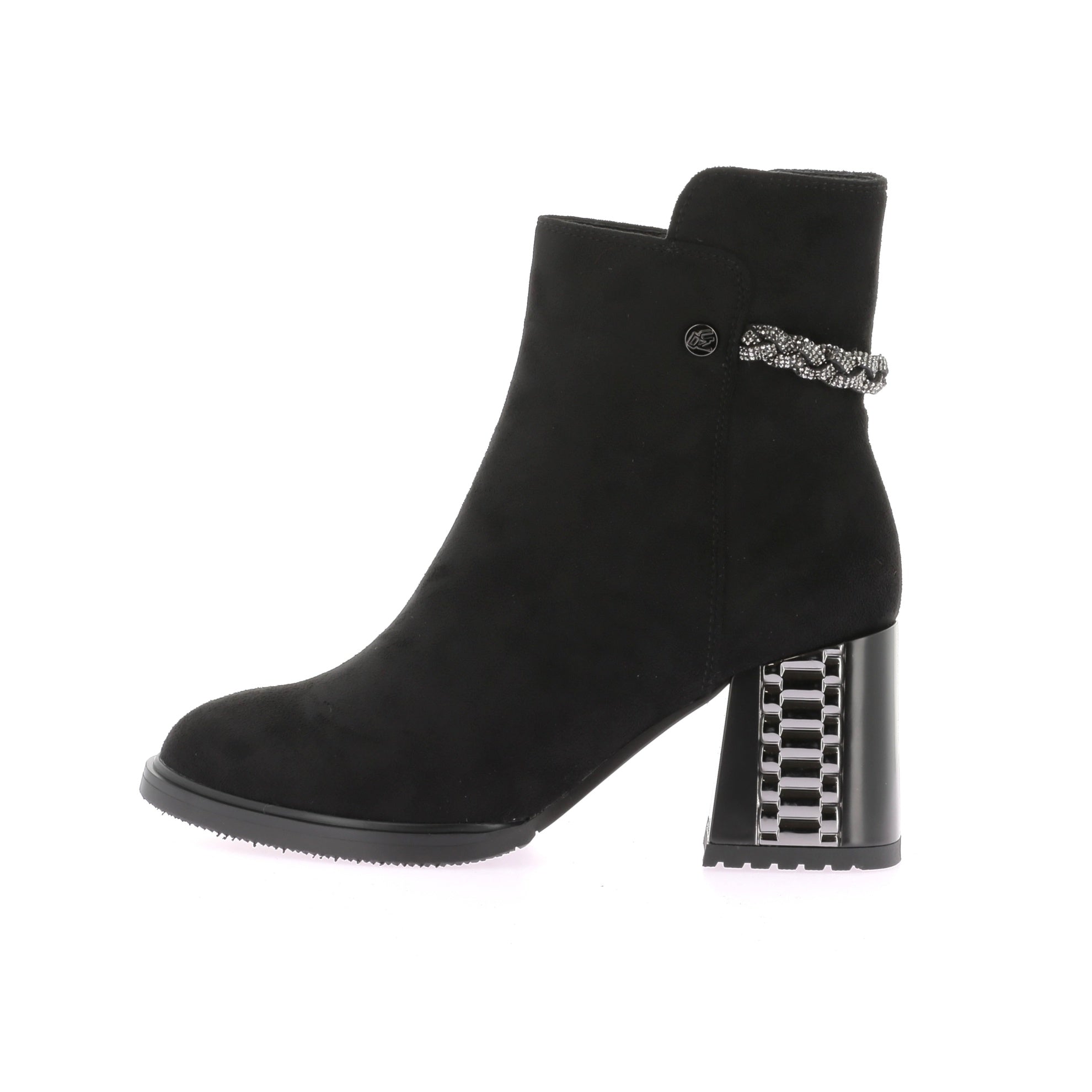 105899600115684_0000