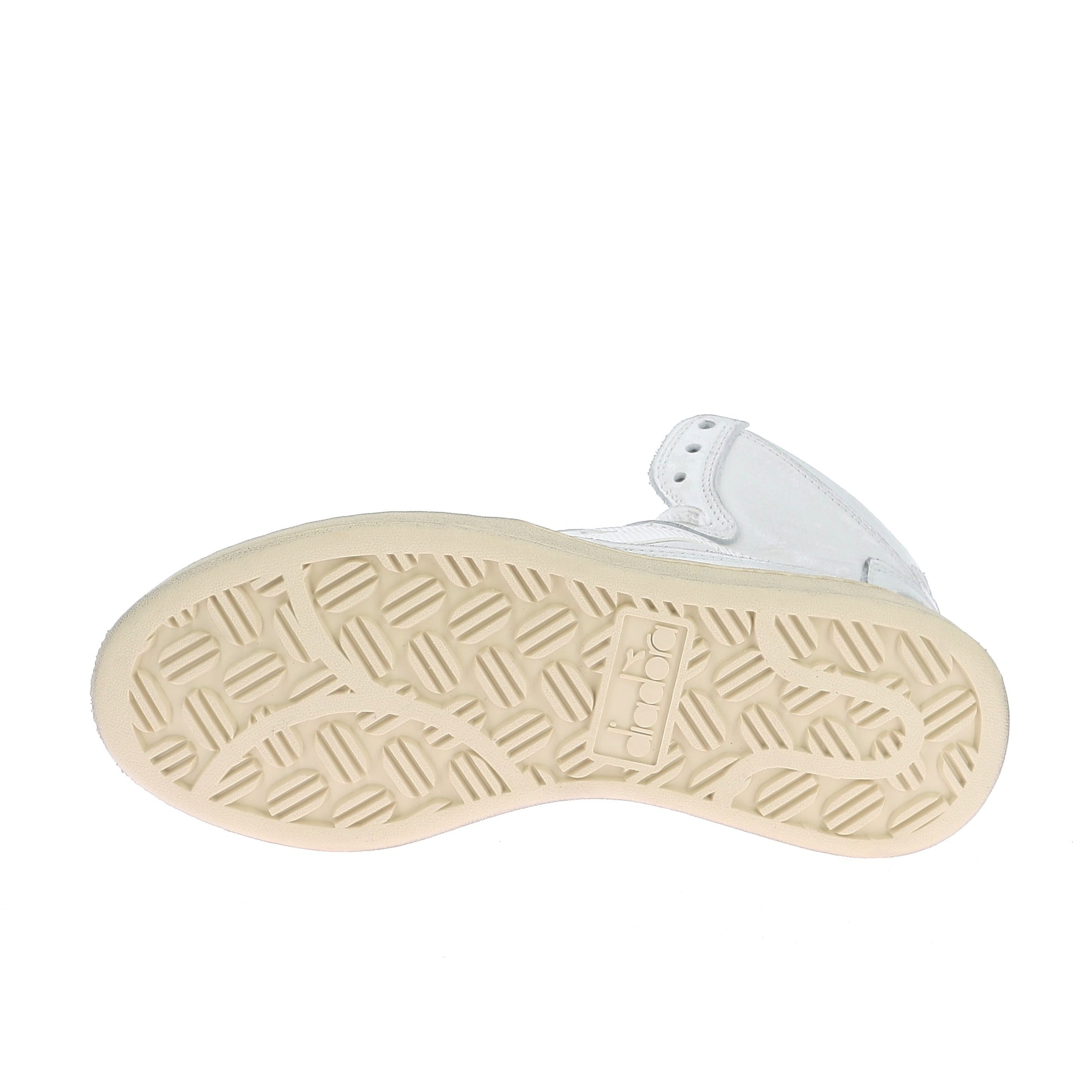 107067145312321_0005