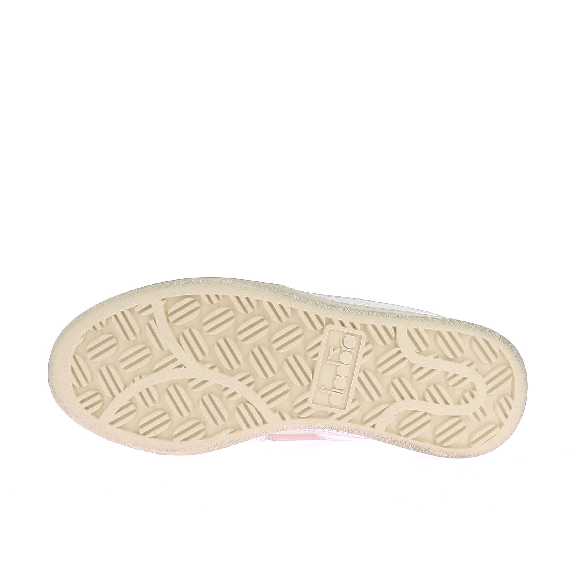 107068708034046_0005