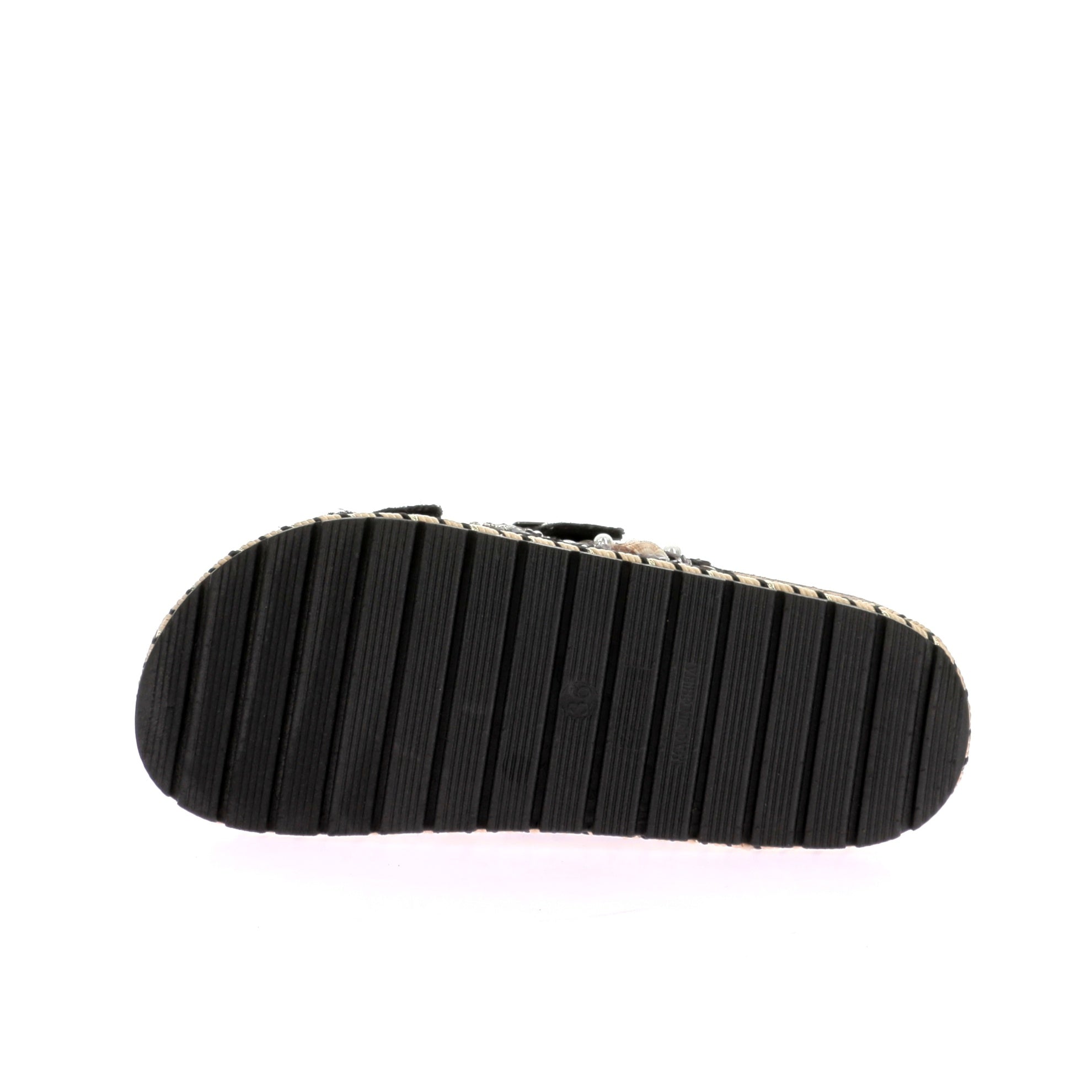 107104597784409_0005