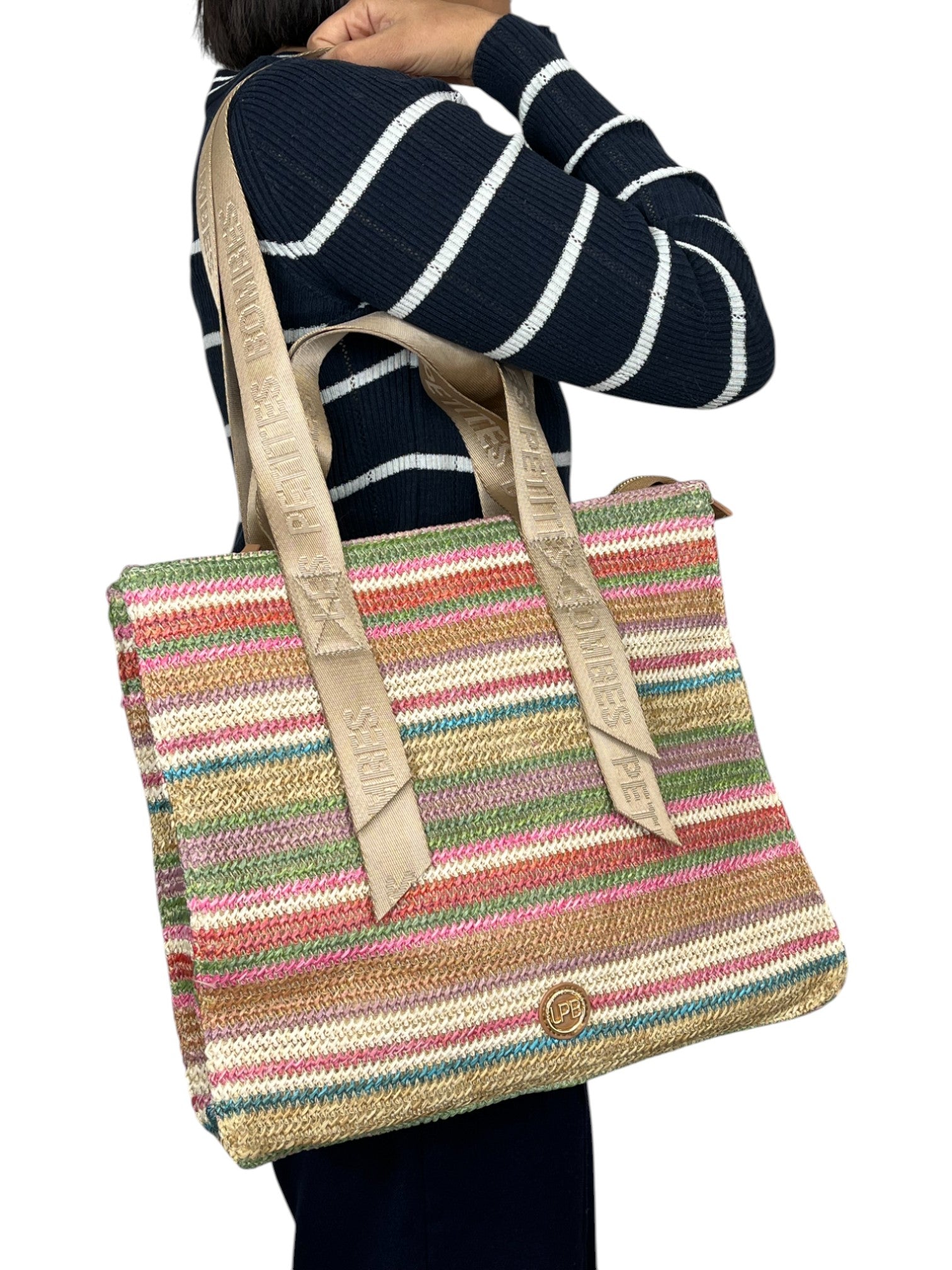 108138859842942_0000