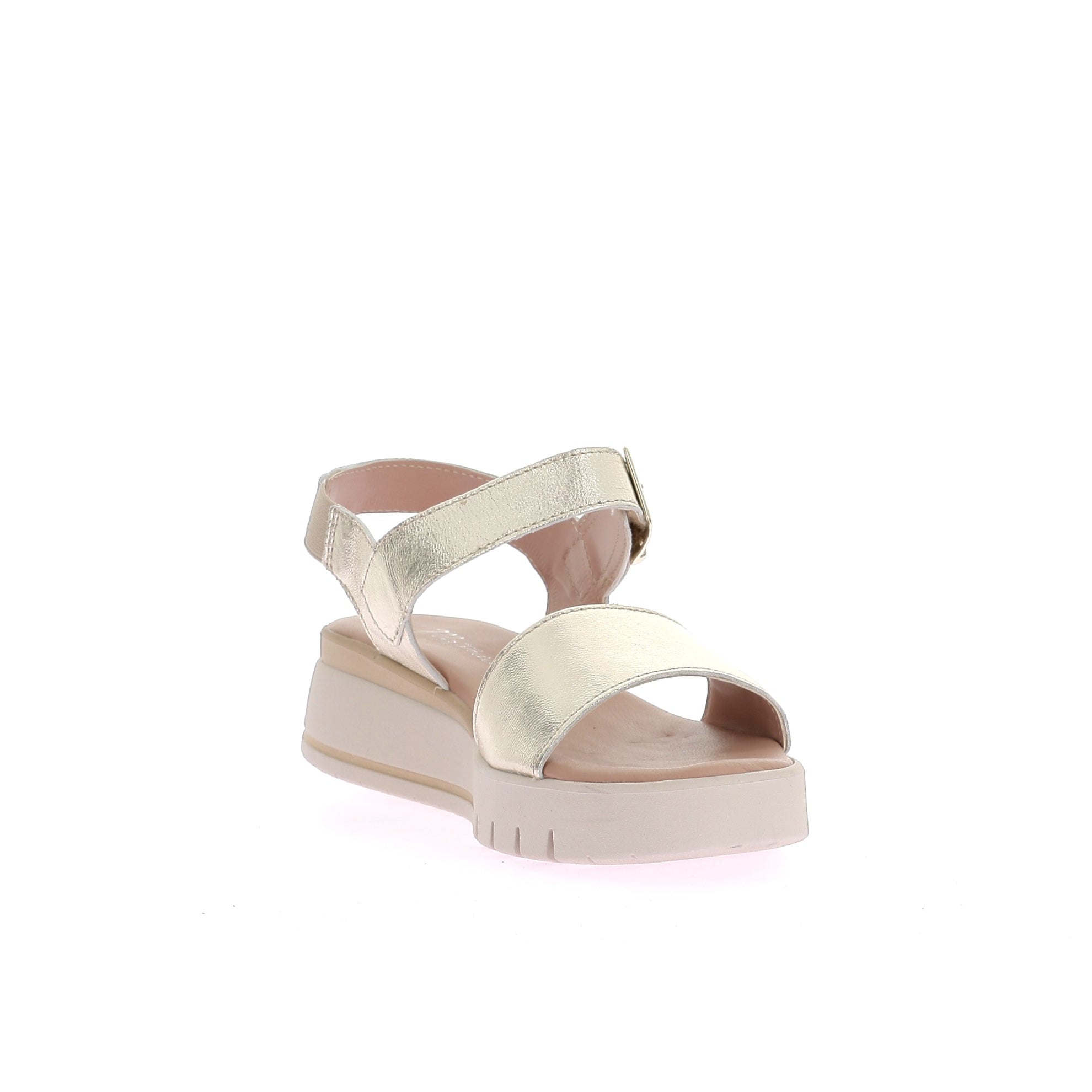 108929457373500_0002