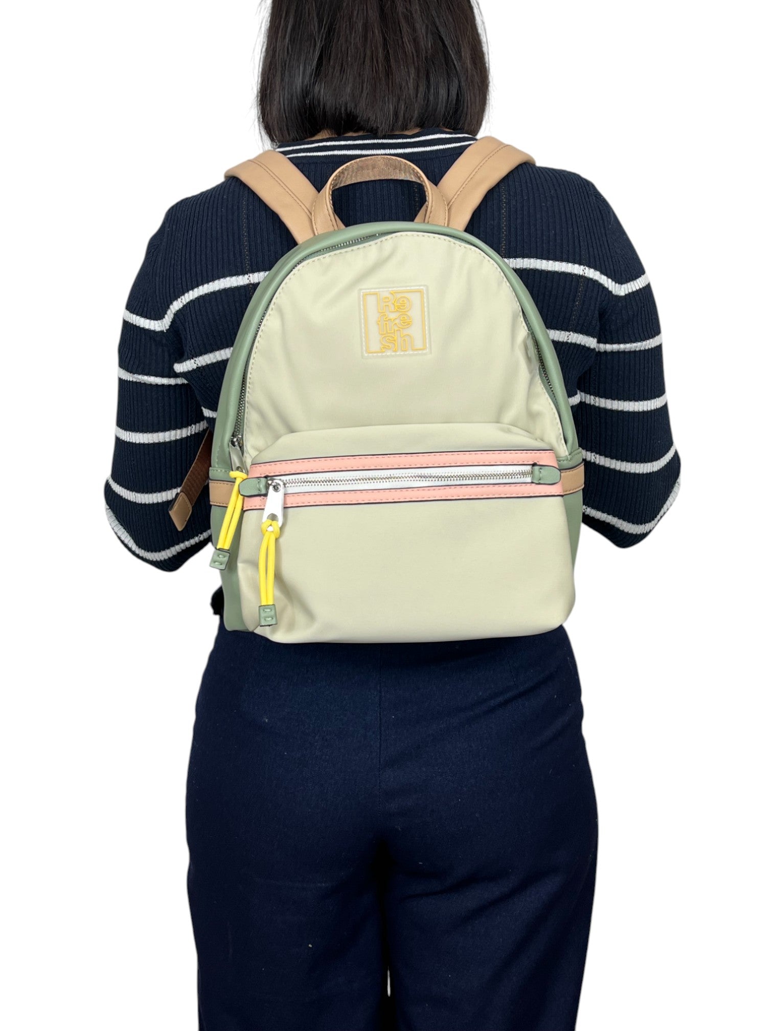 110617848316664_0000