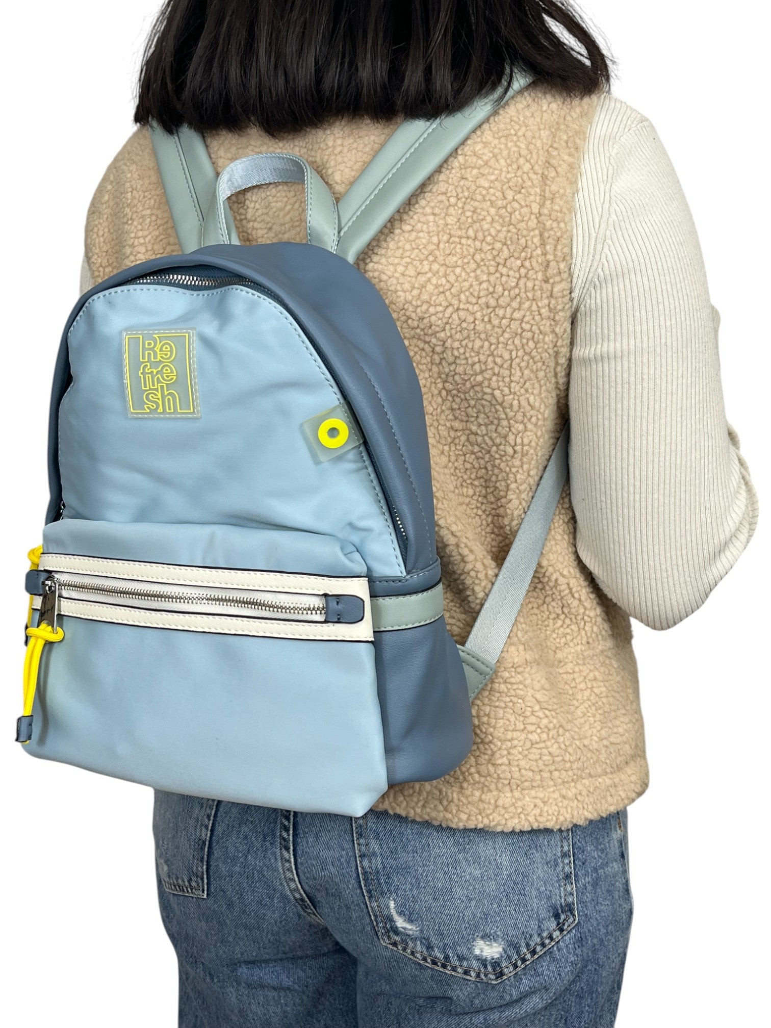 110617857690823_0001