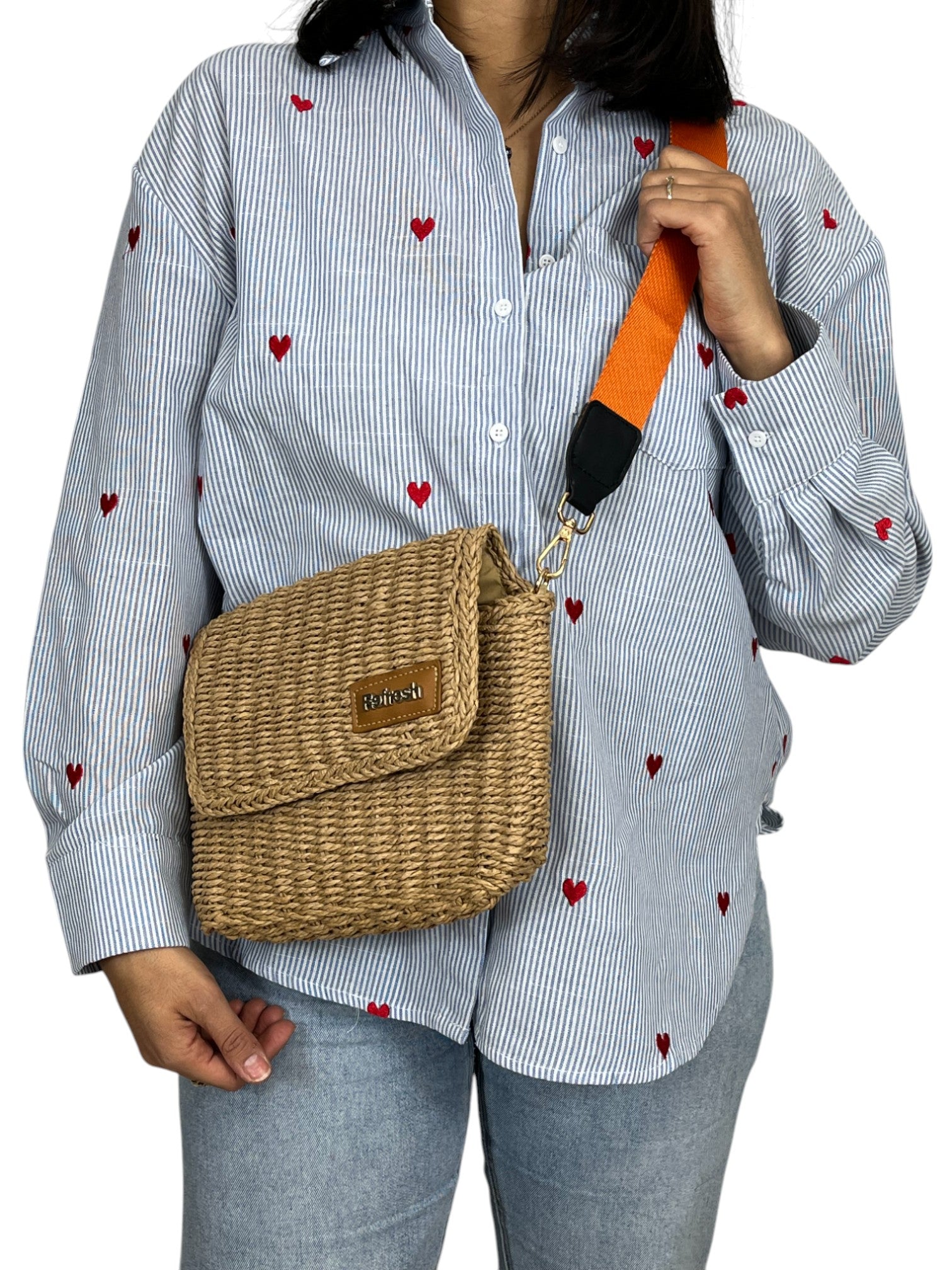 110628810776160_0001