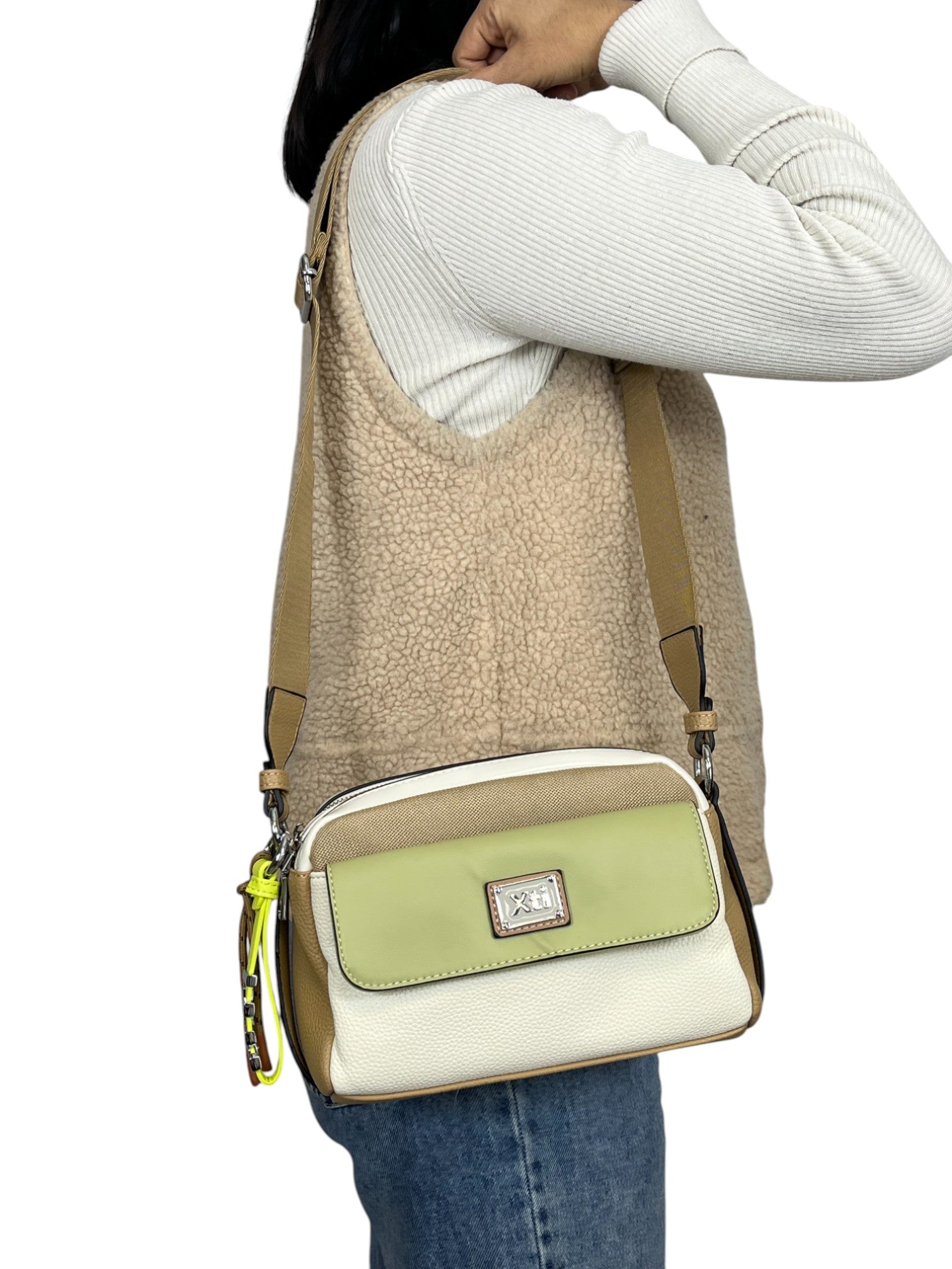 110640306552177_0001