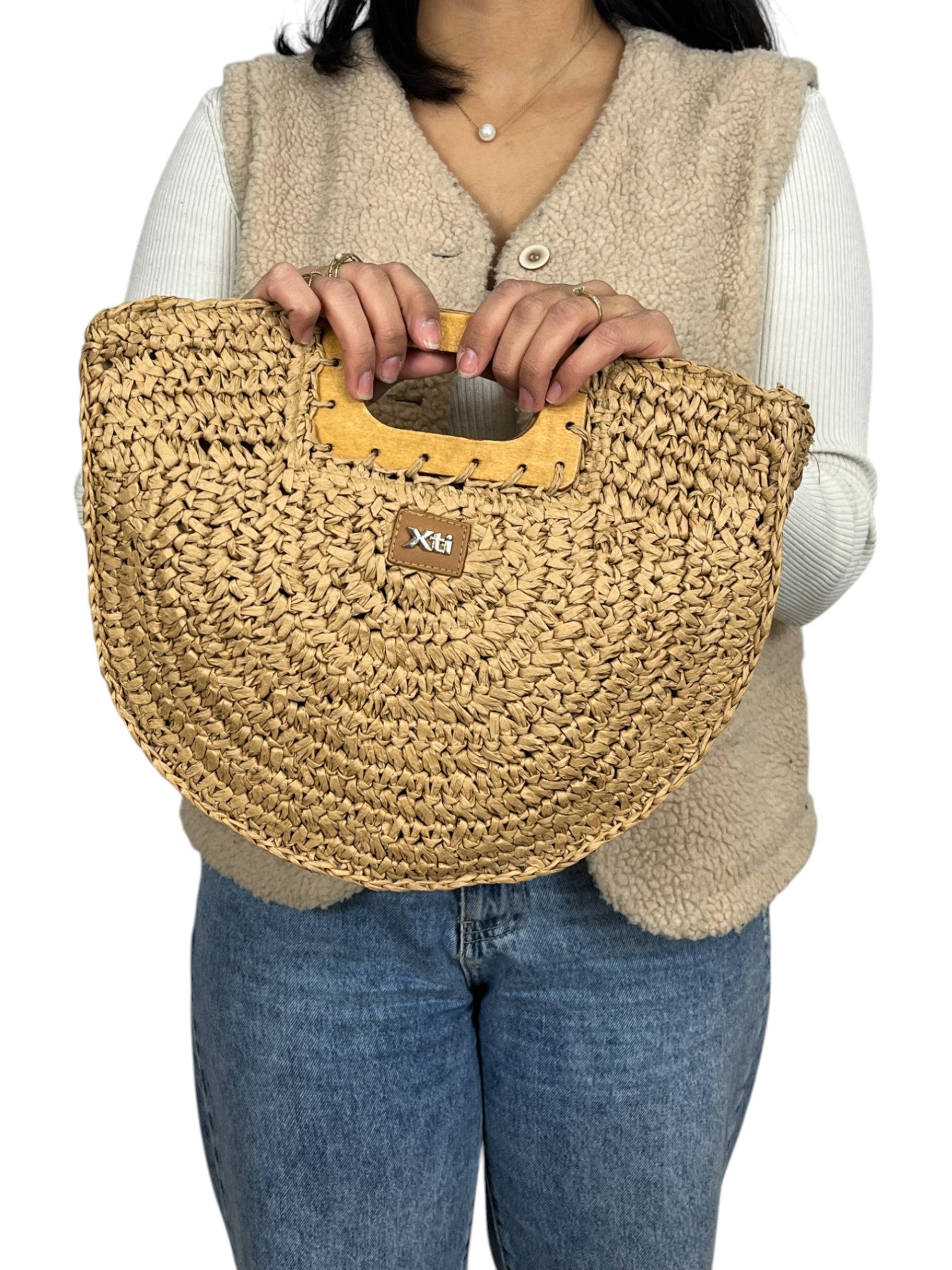 110647810776160_0001