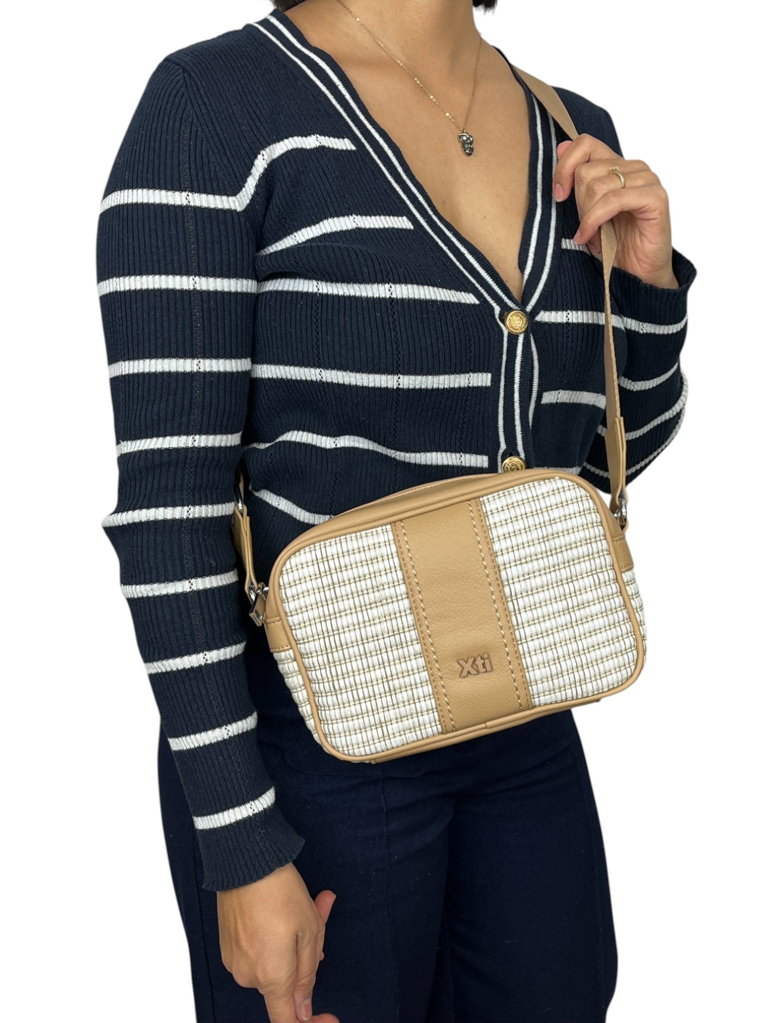 110656434973661_0000