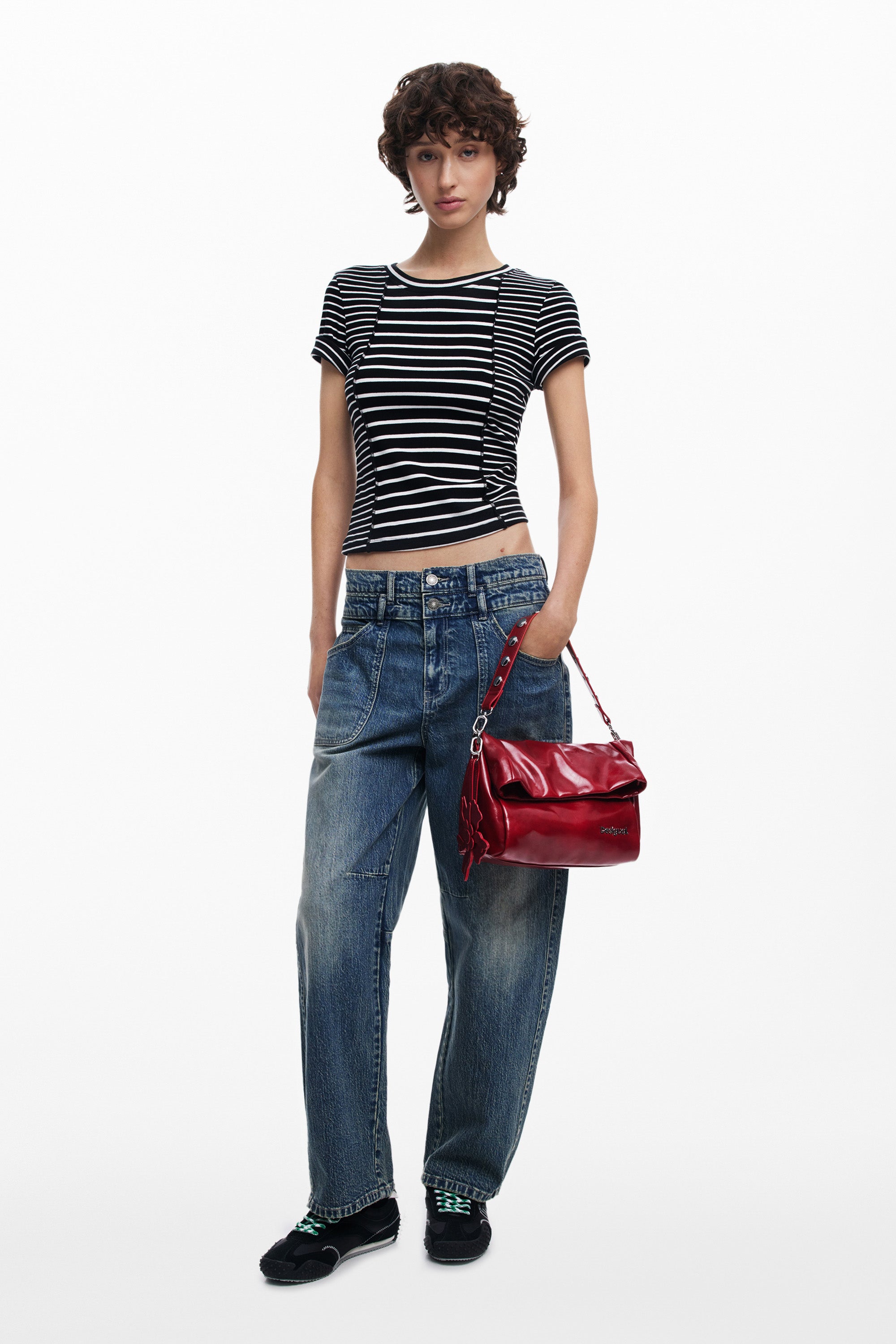 110697831992448_0001