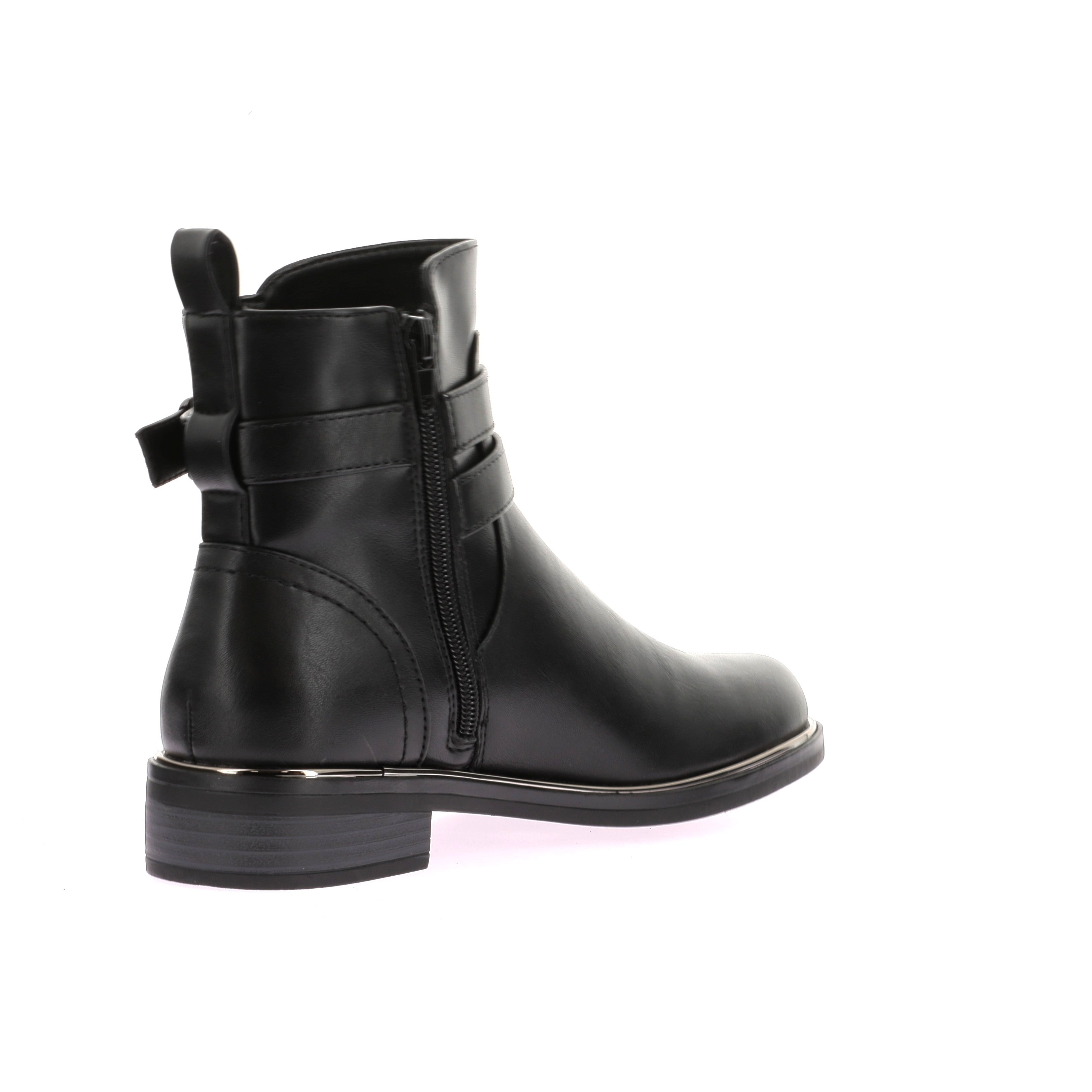 110817569245649_0003