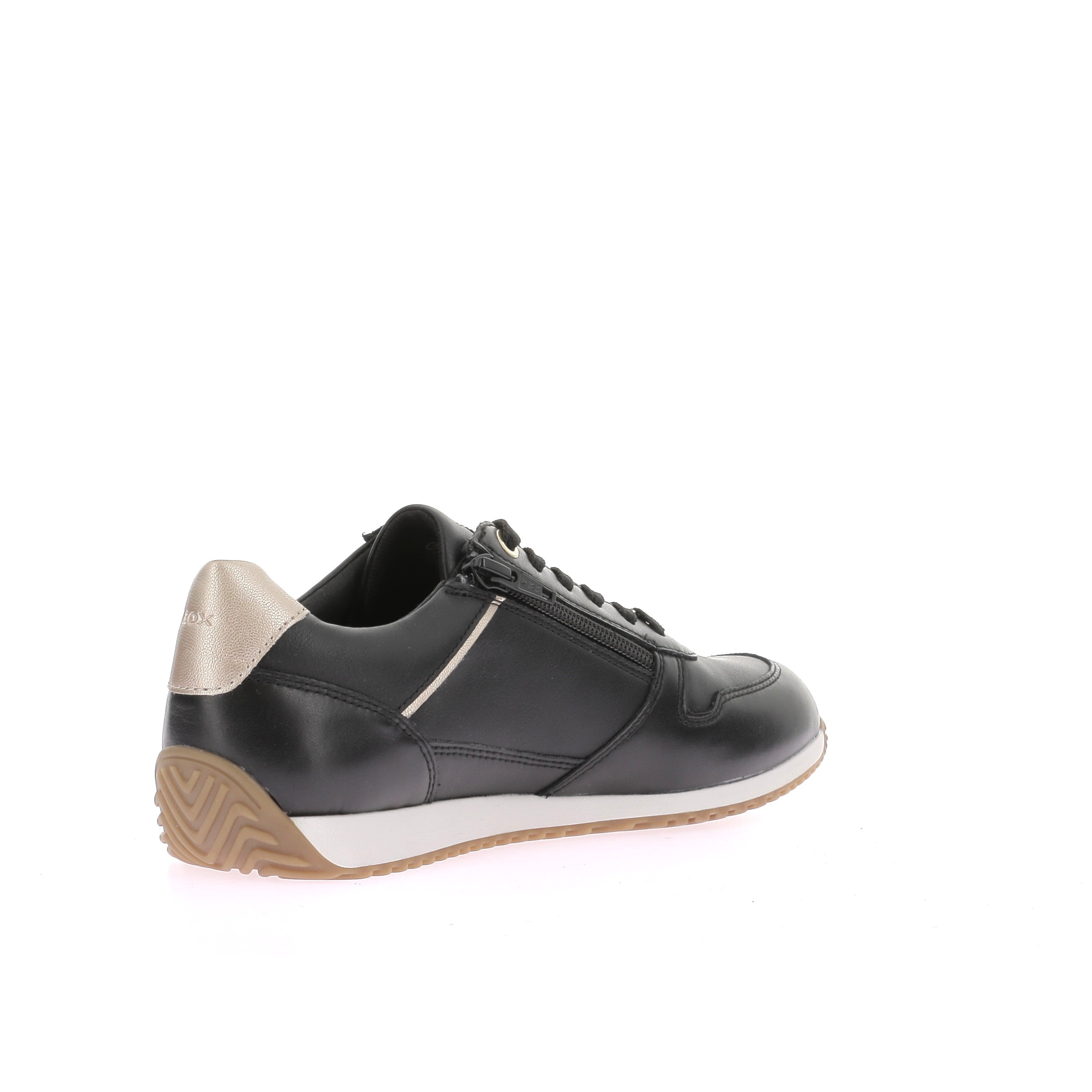 111309673841056_0003