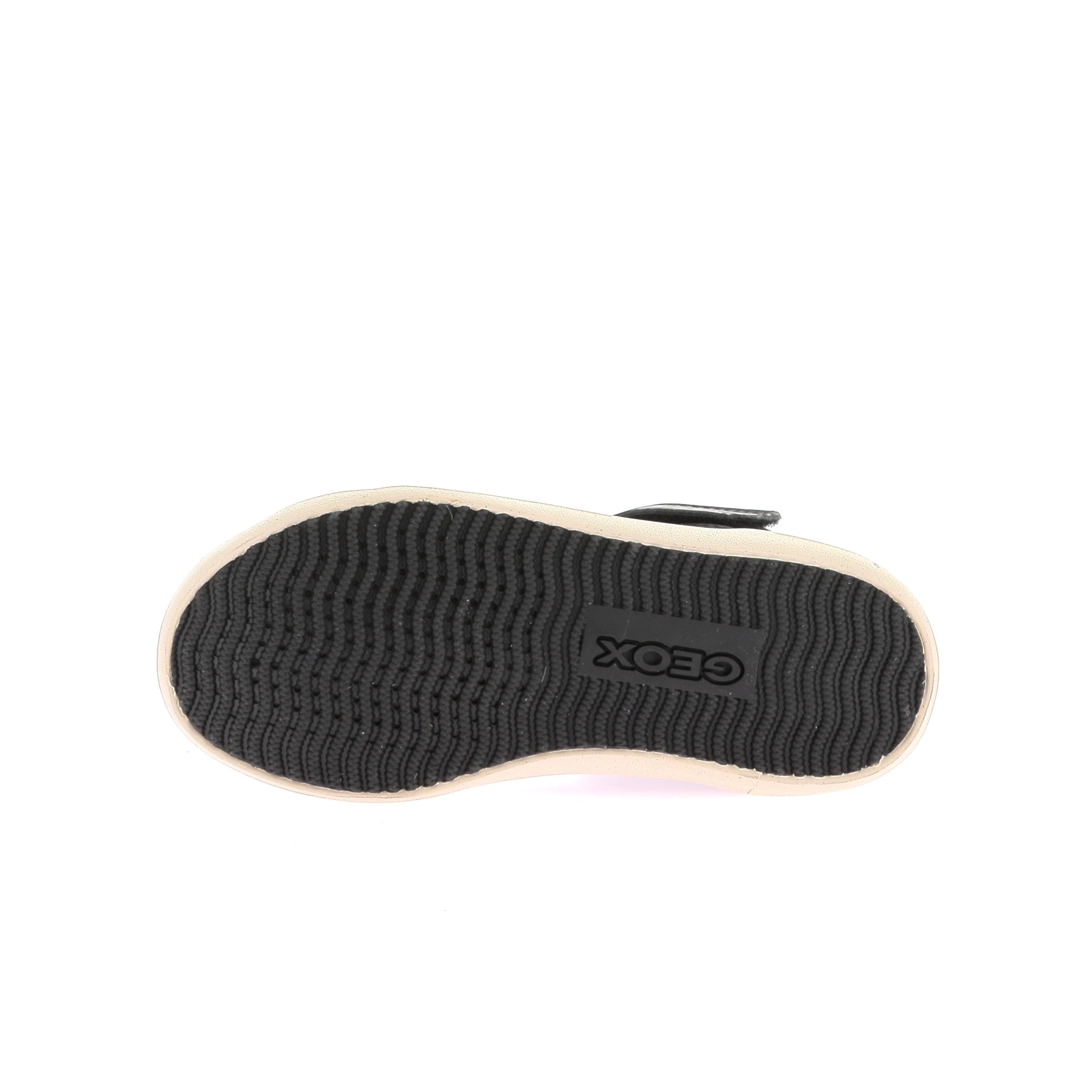 111386158308183_0005