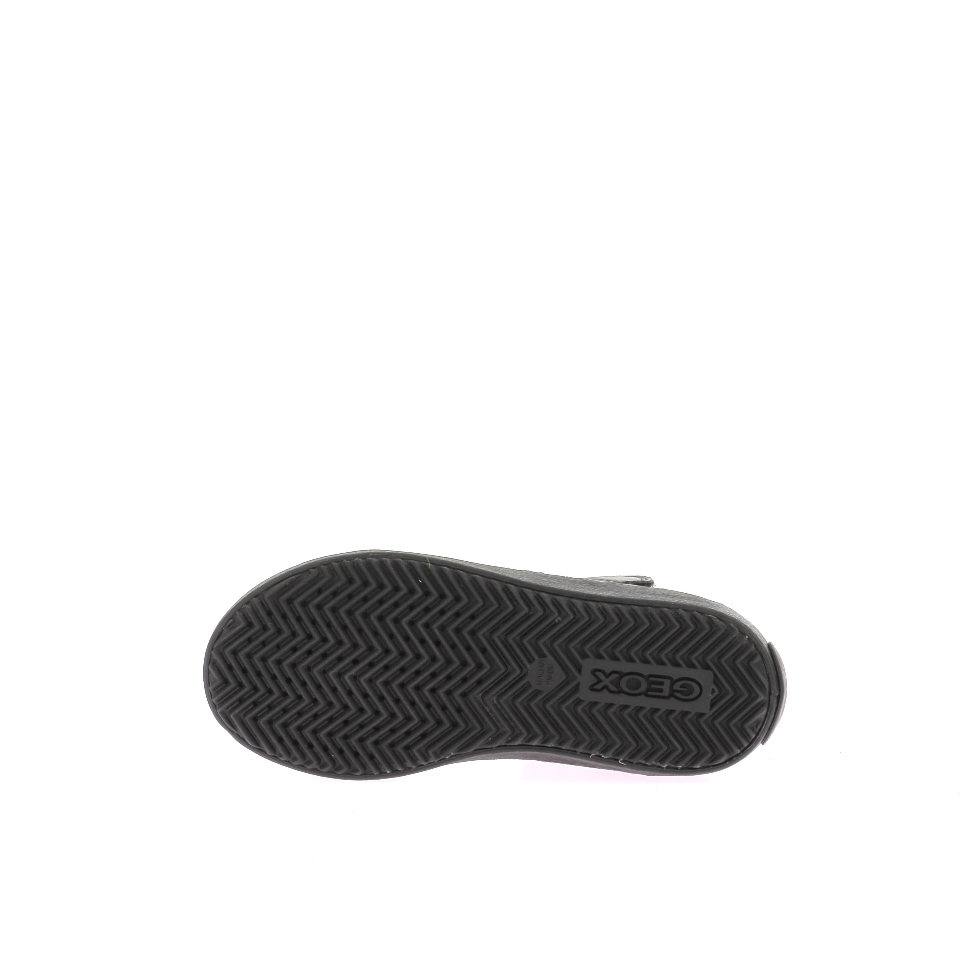 111390825858016_0005