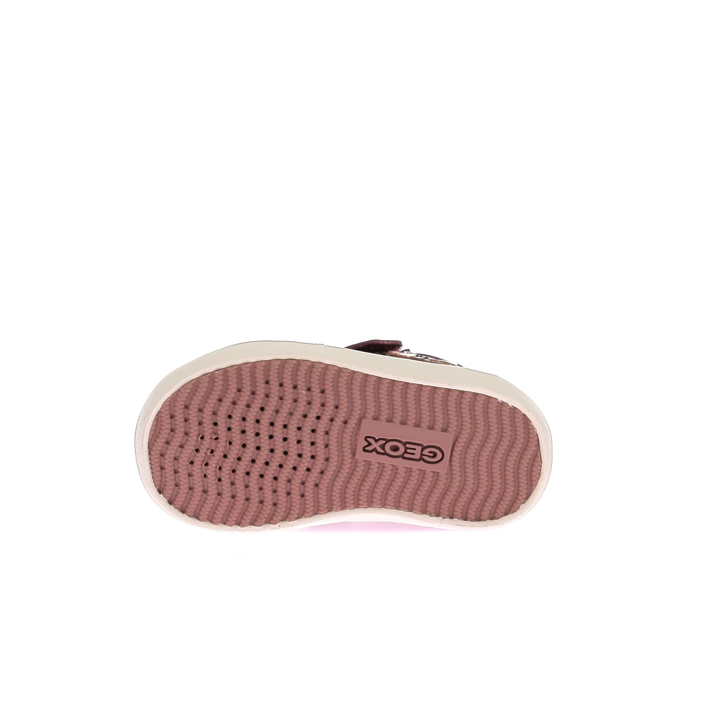 111485160073767_0005