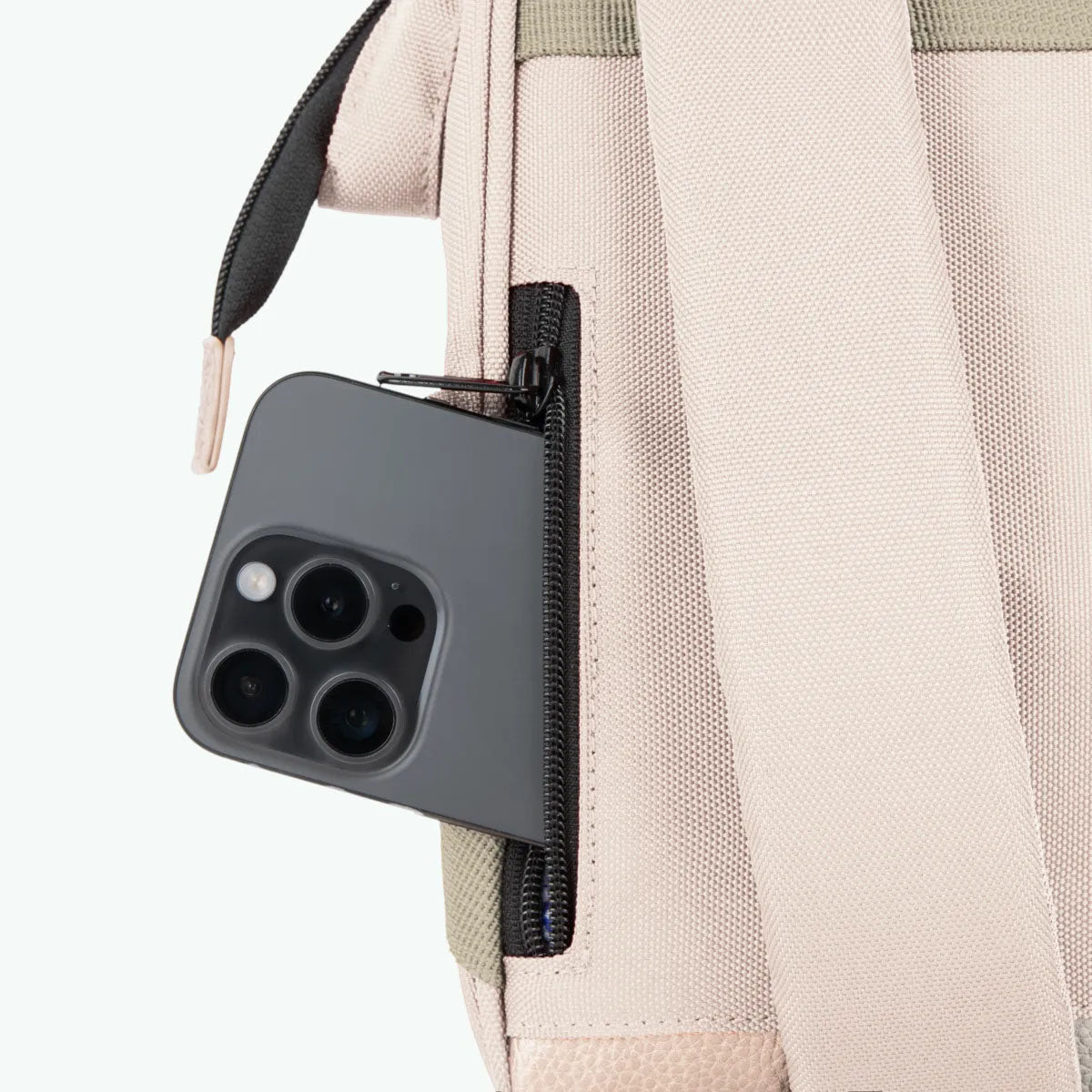 111827639556236_0007