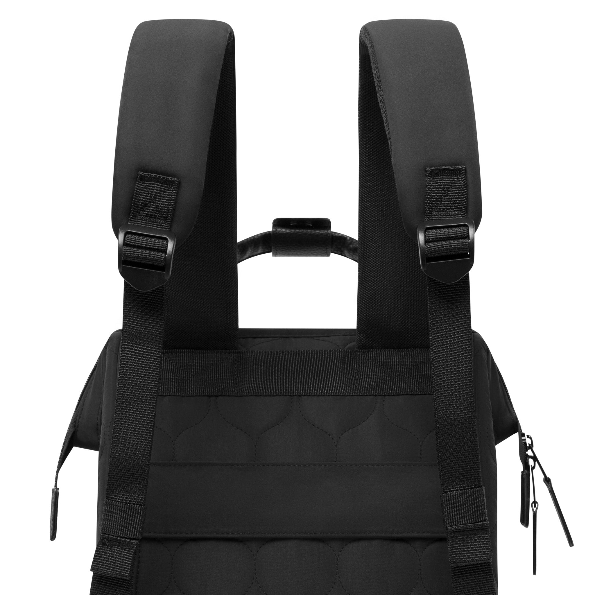 111838549536889_0006