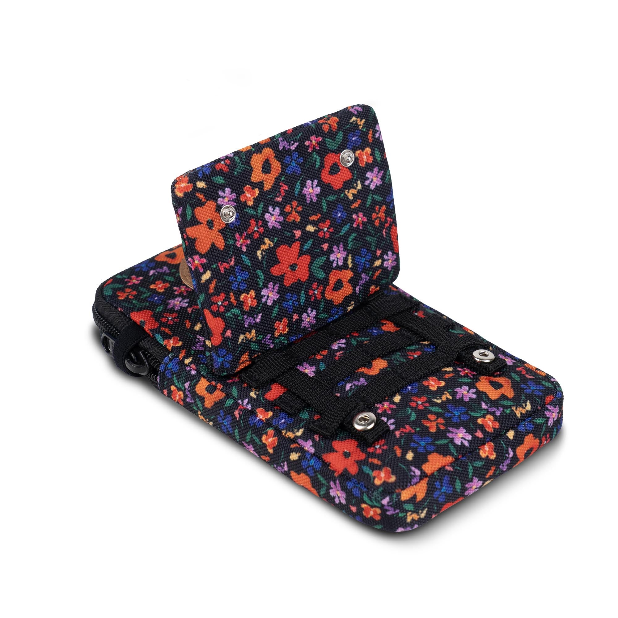 111855583279235_0002