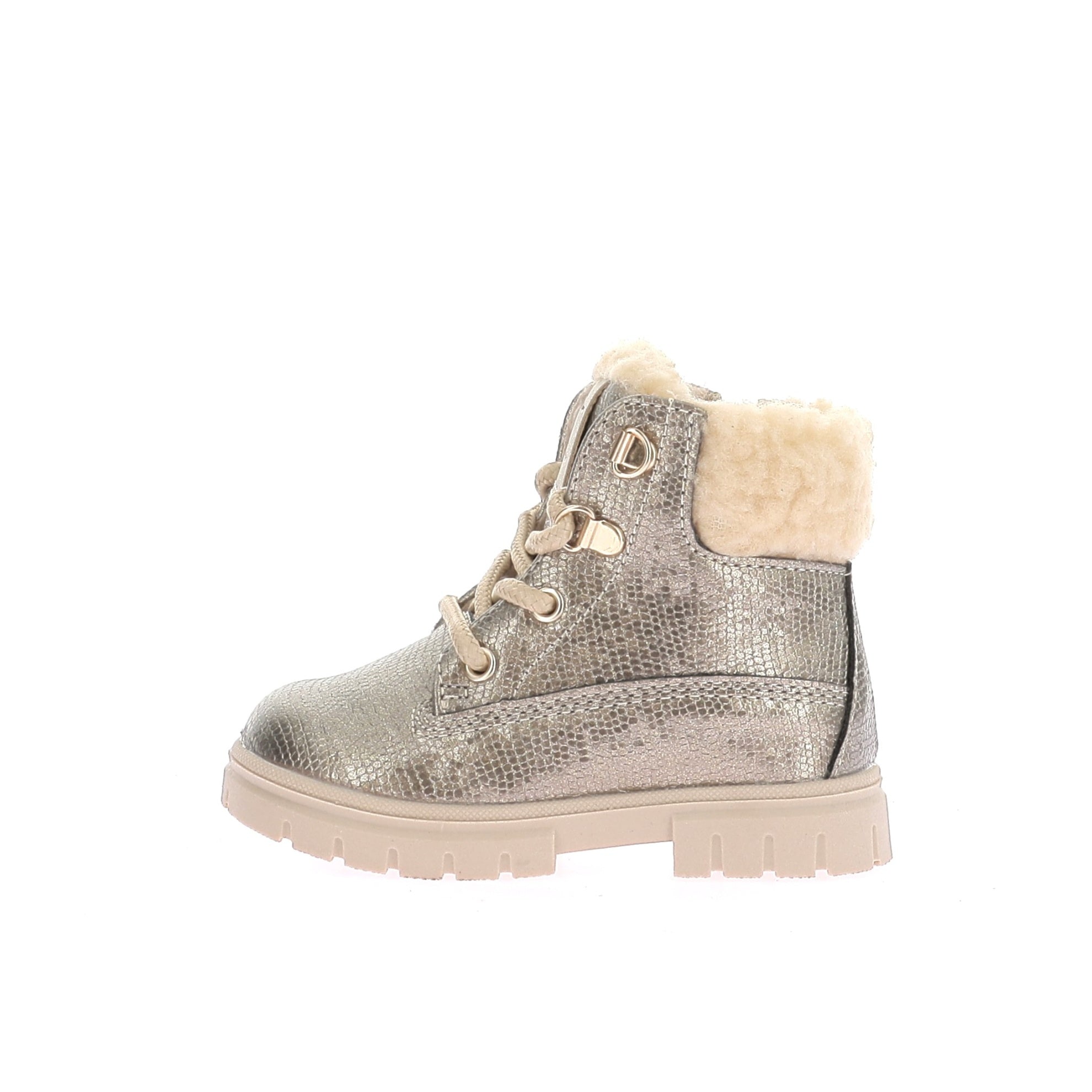 111873869972666_0000