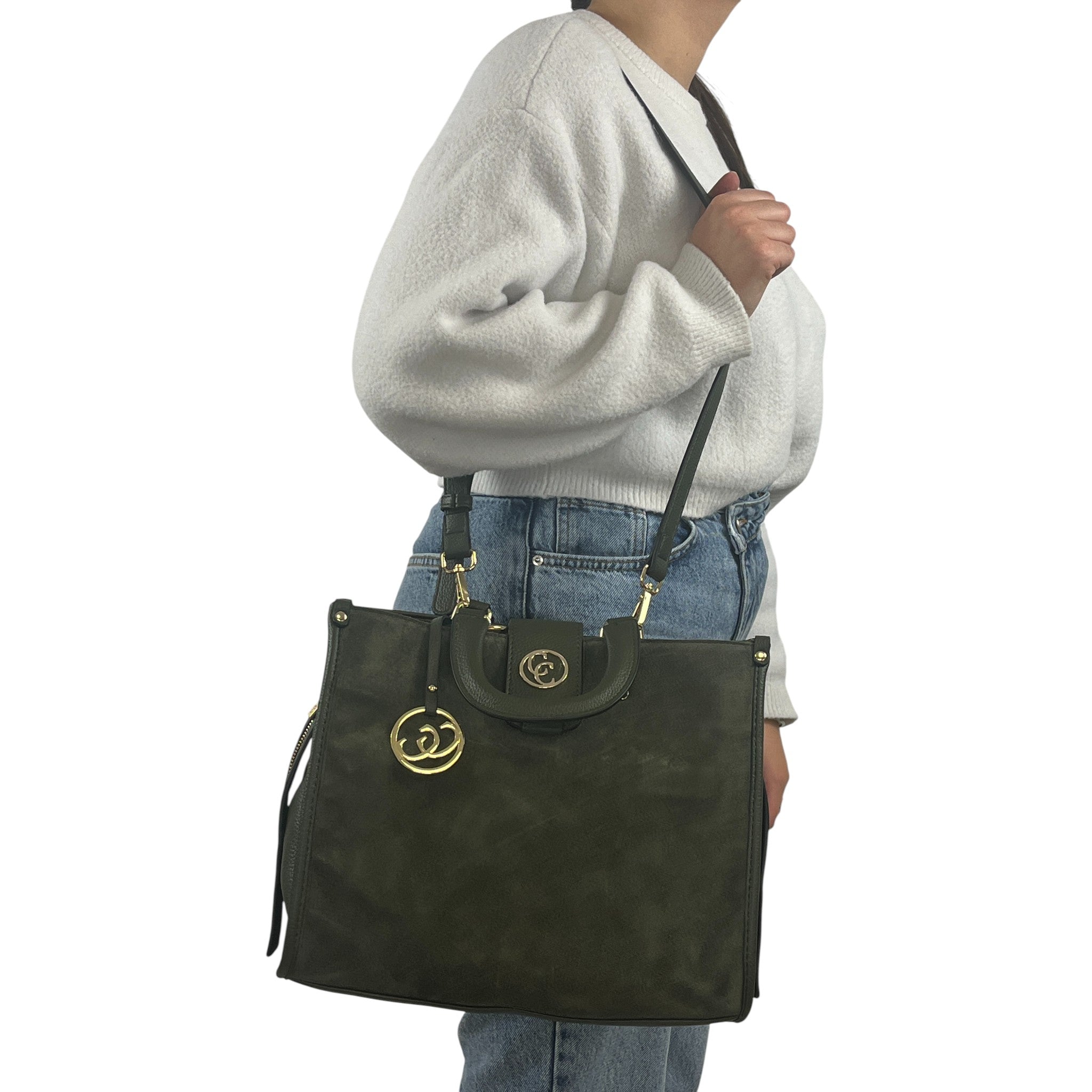 112400349831741_0000