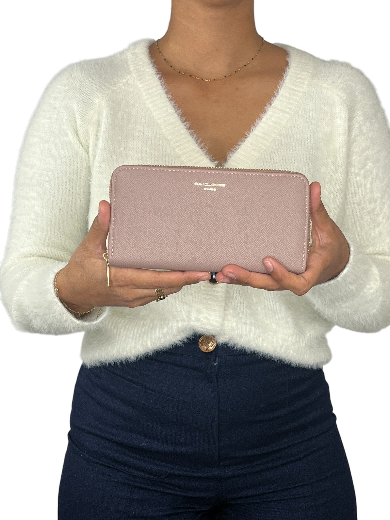 113118820727979_0000