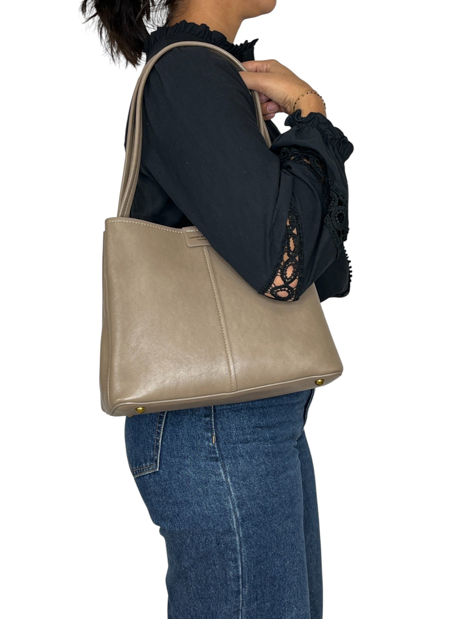 113129527557894_0001