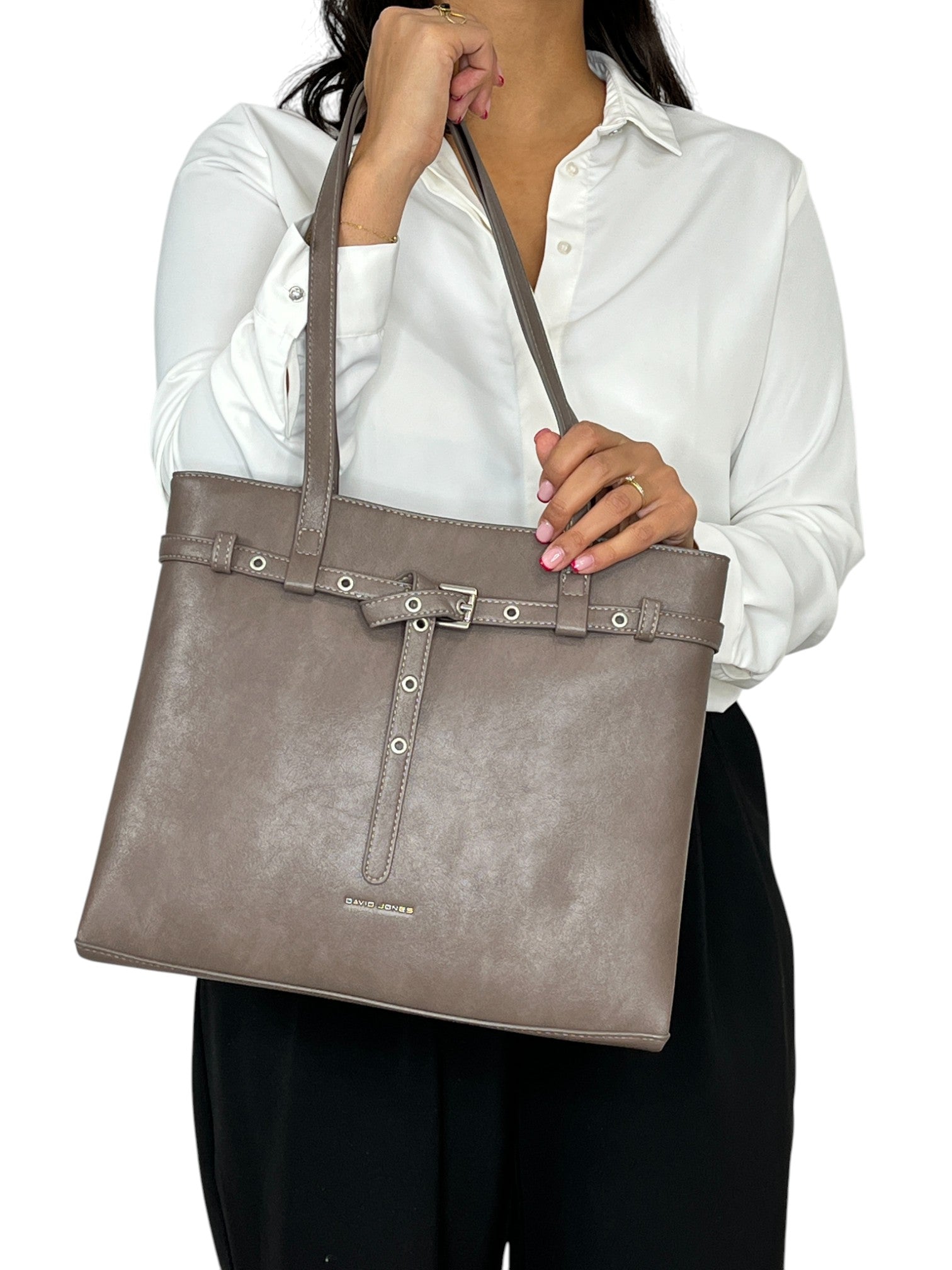 114190608403477_0000