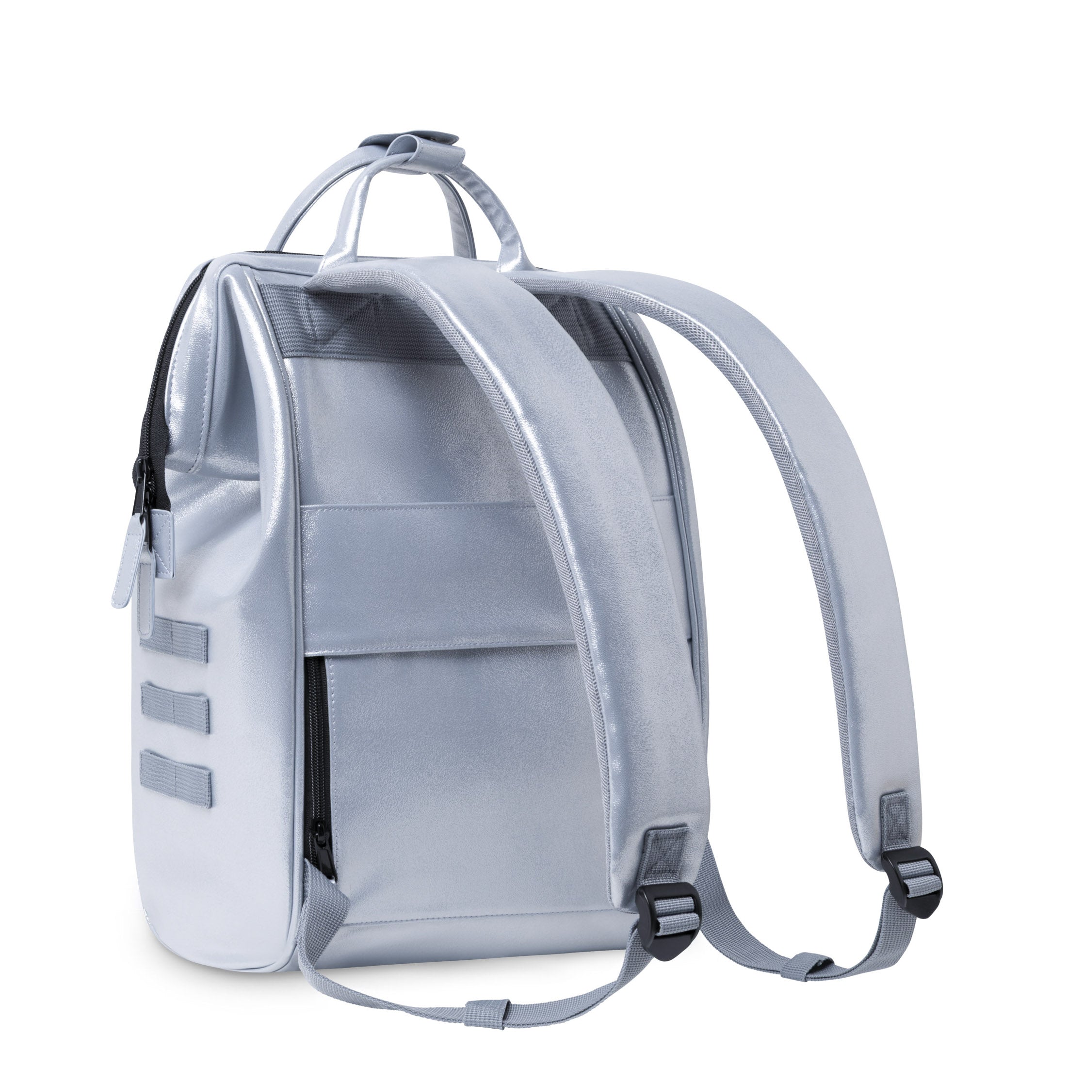 114537726621437_0007