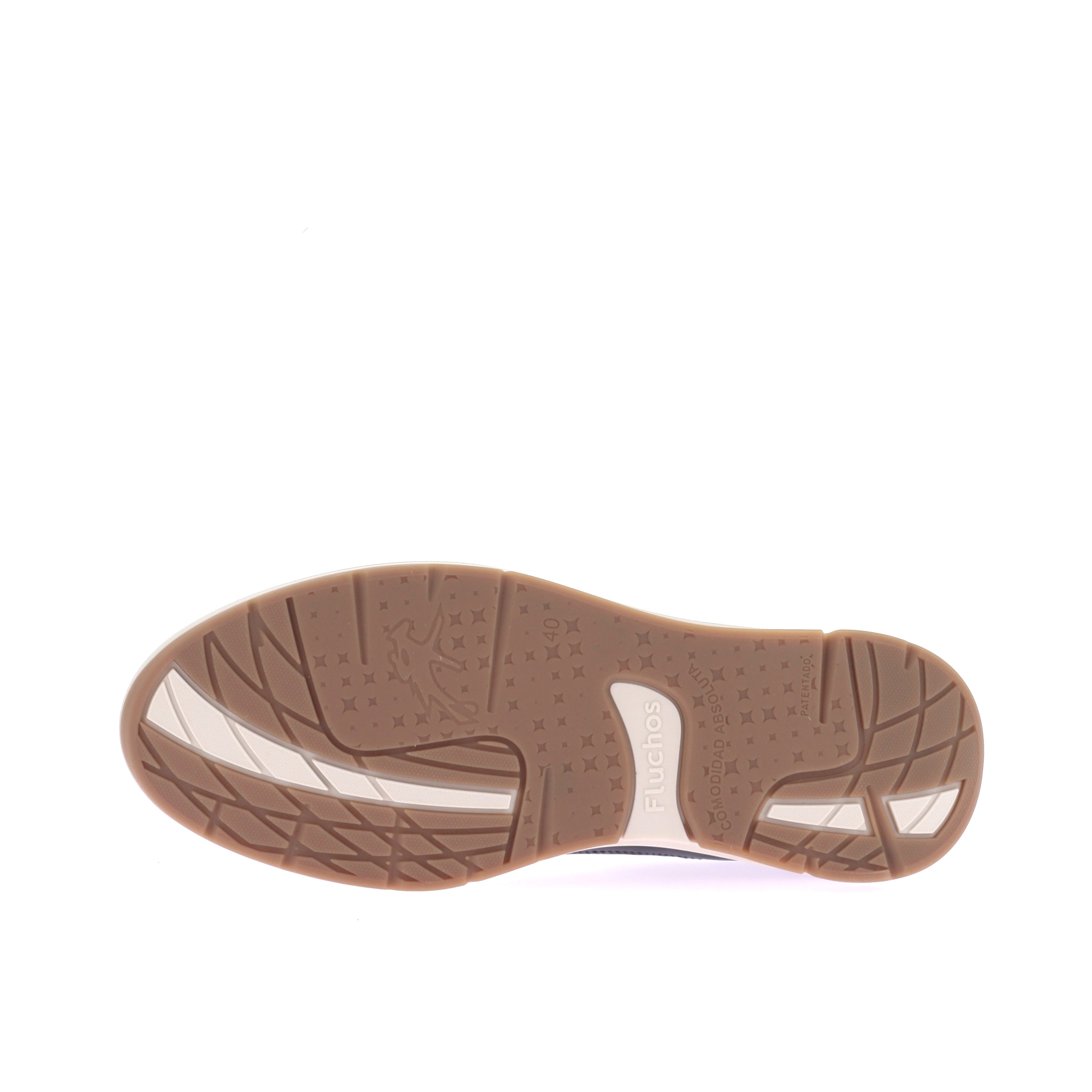 115760689353323_0005