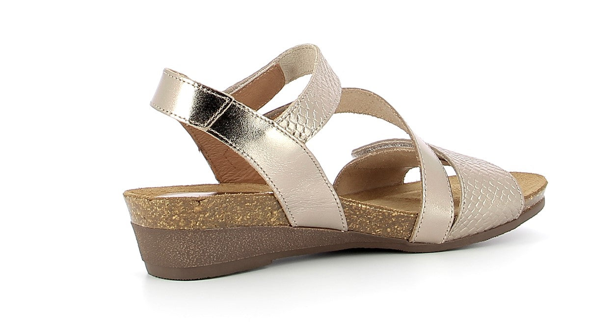 0010000194165409567_0003