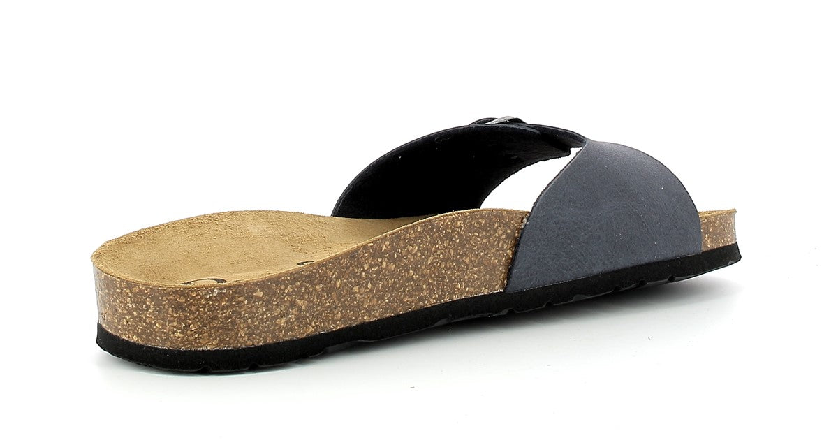 00100002301033770_0003