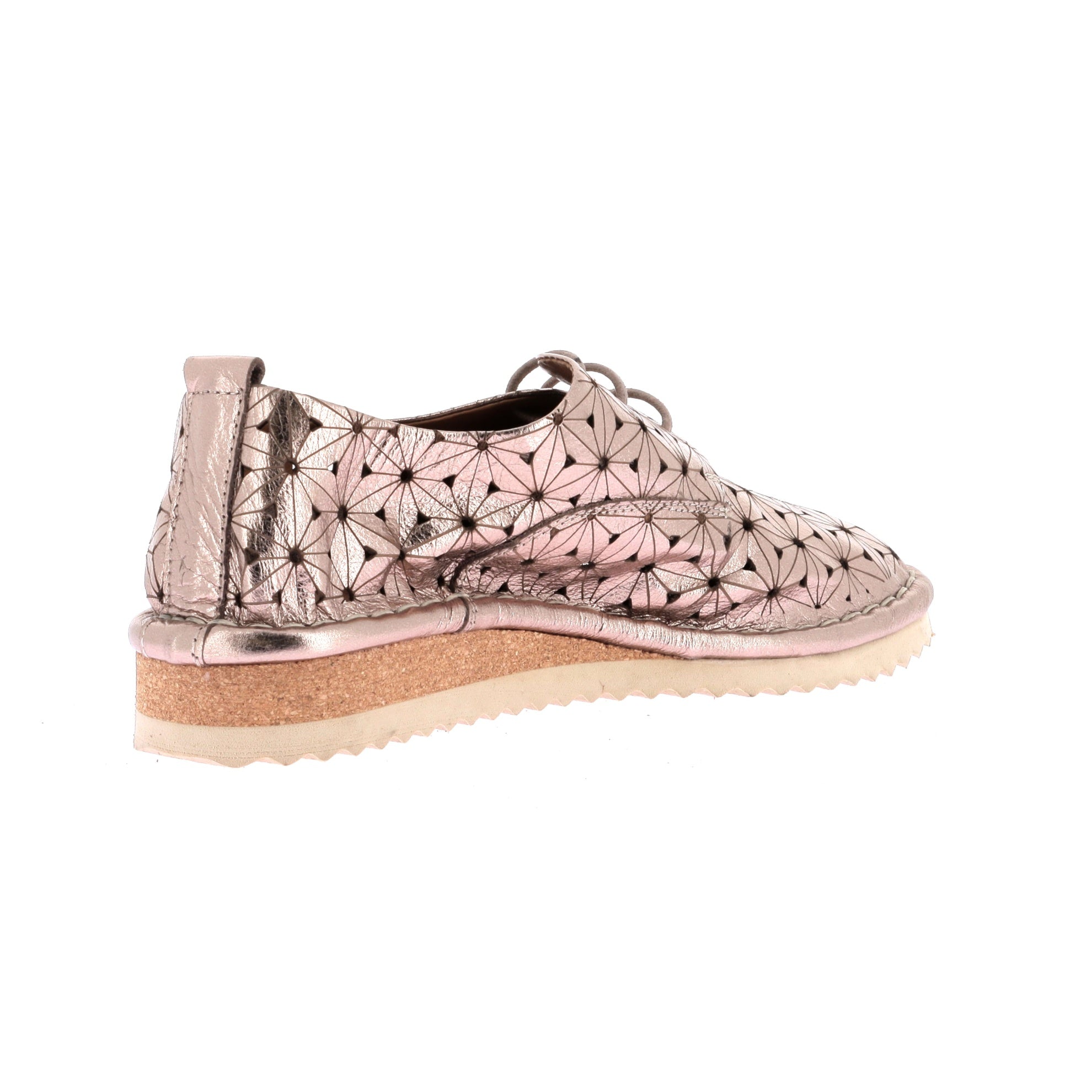 0010001562665512119_0003