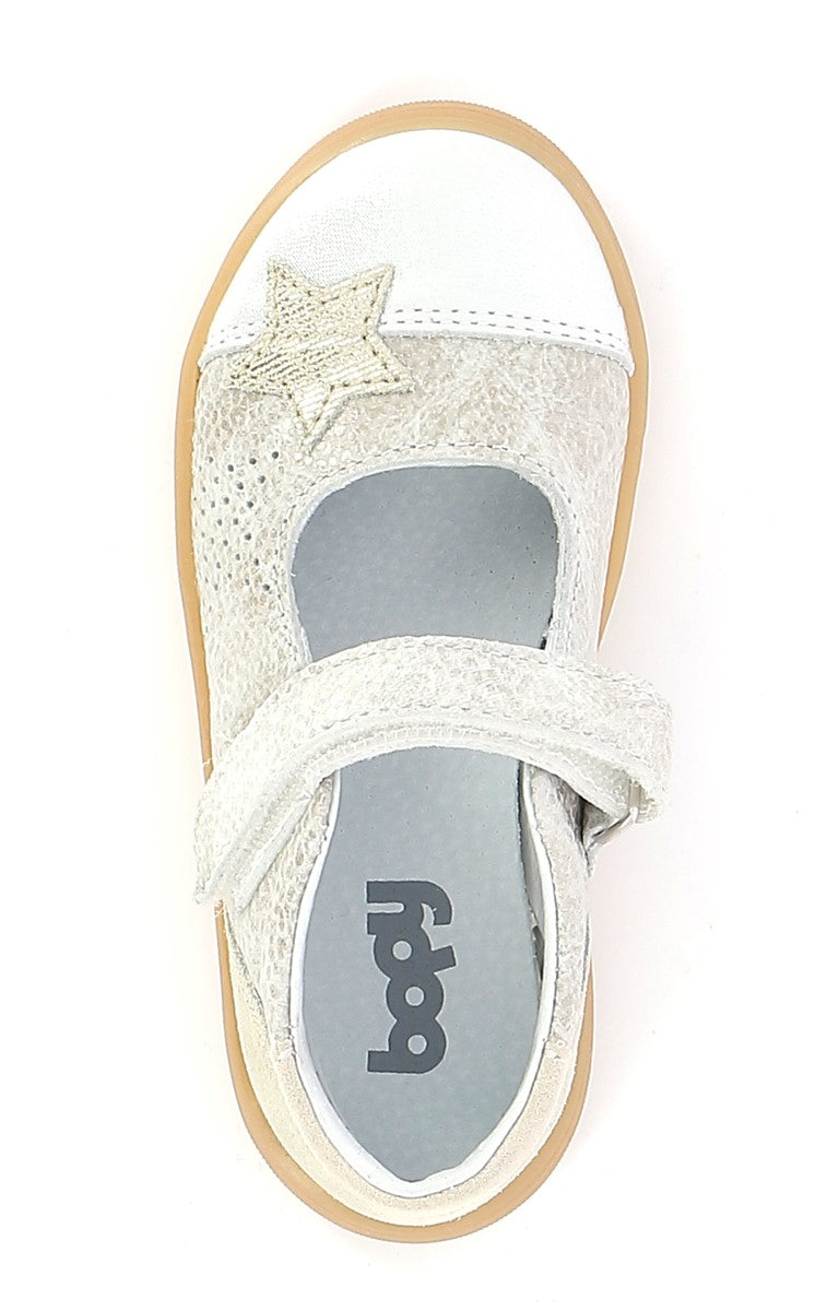 00100016121026070_0004