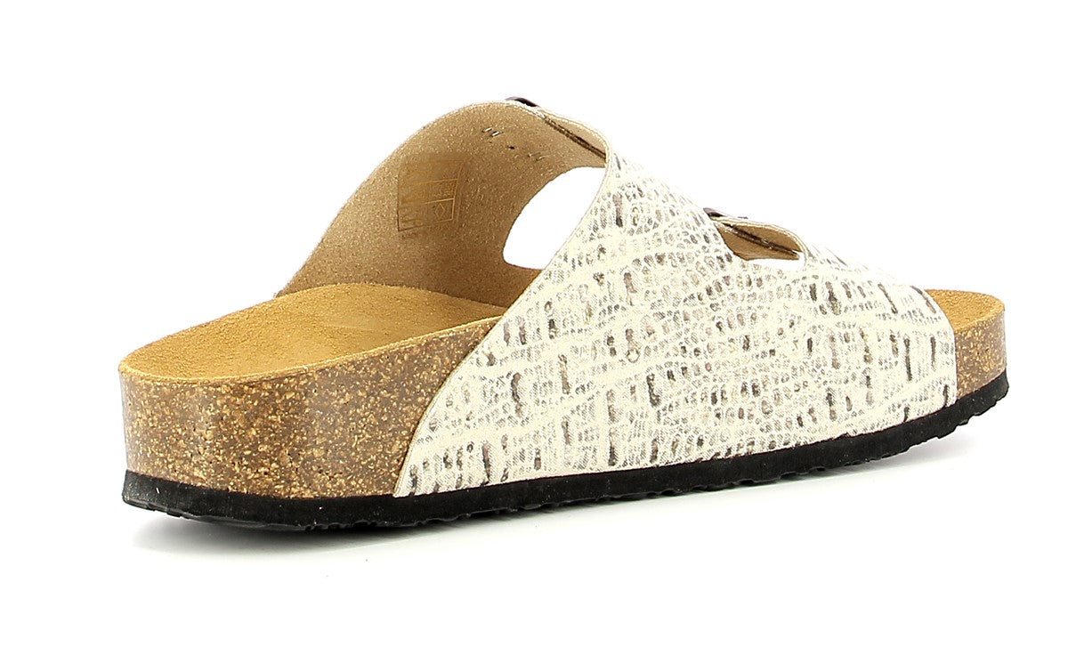 0010001641302924050_0003