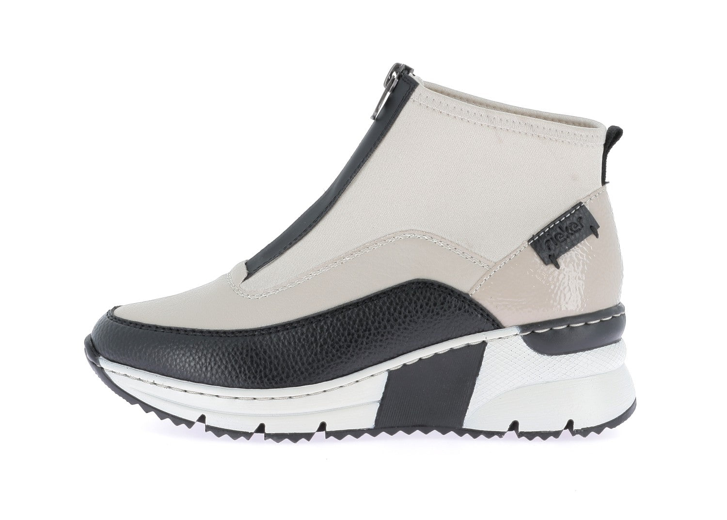 100211118913806_0000