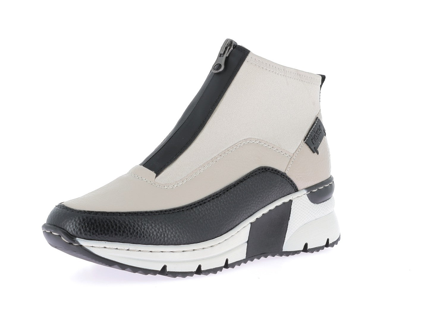 100211118913806_0001