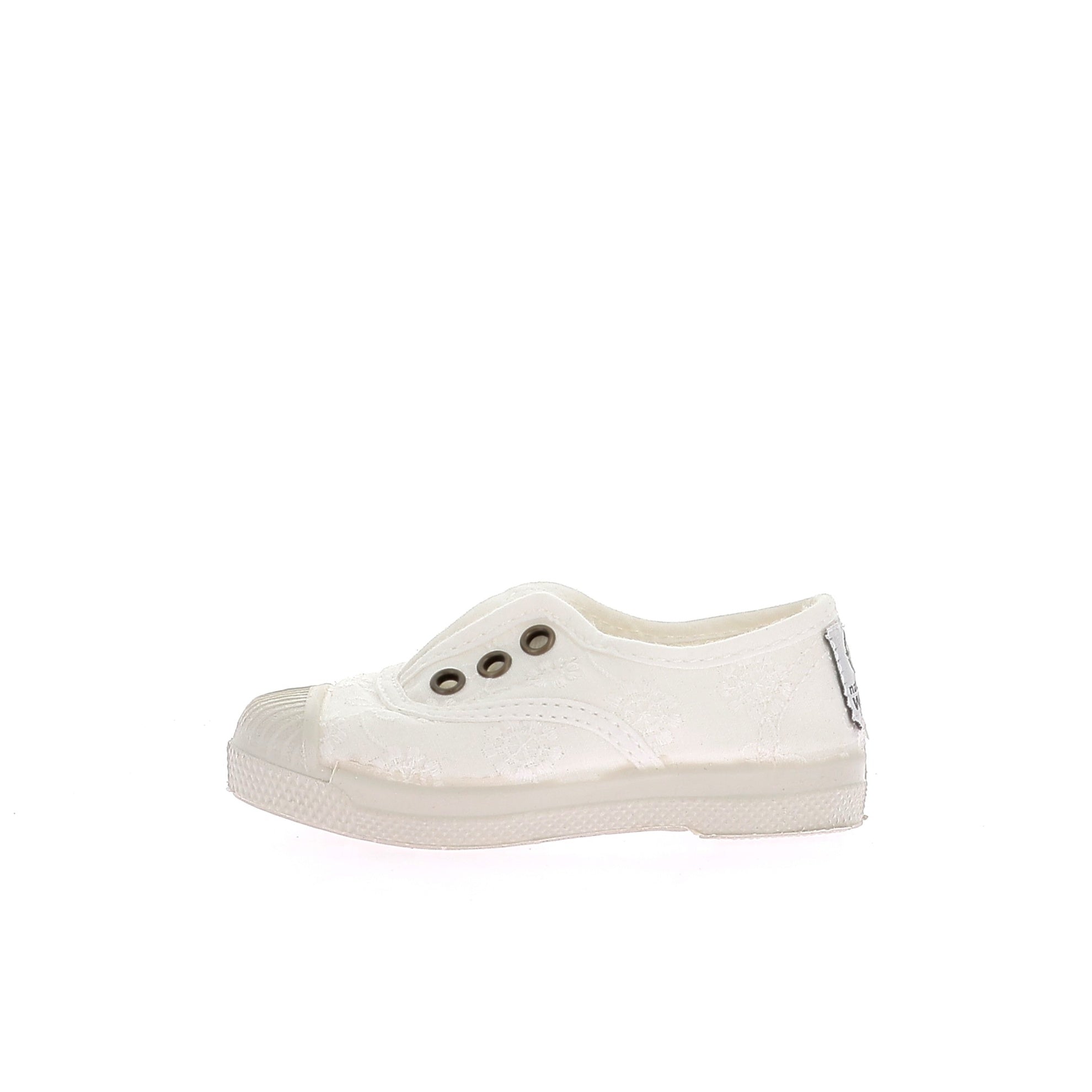 101640159915605_0000