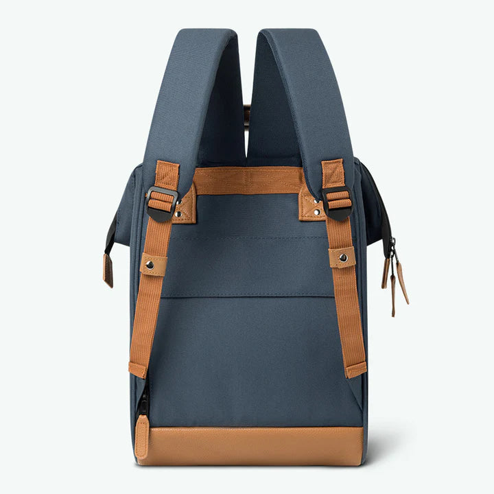 102172693642820_0008