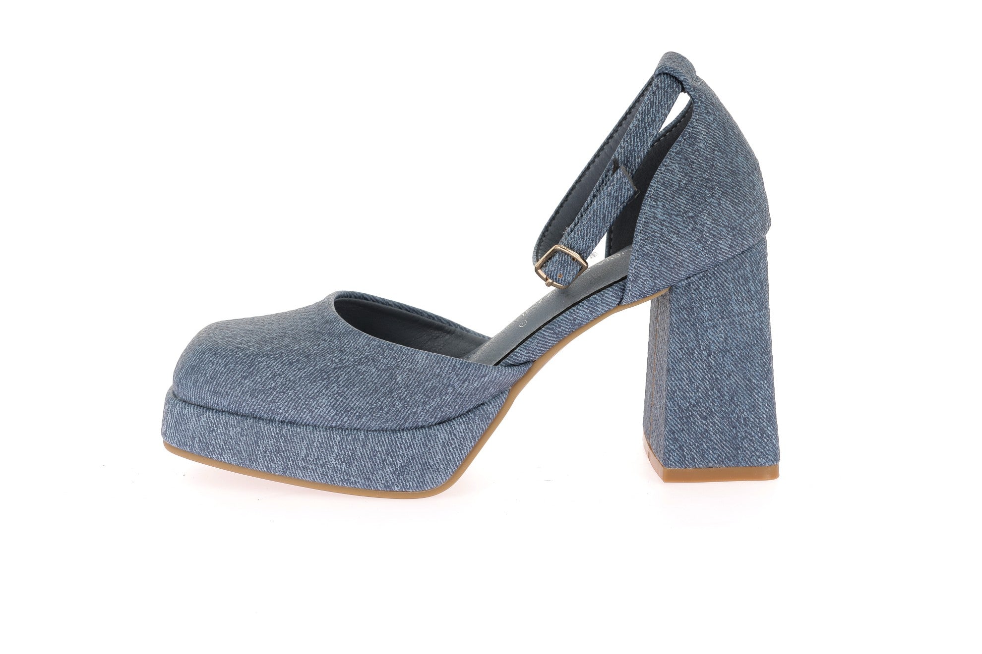 102267483018697_0000