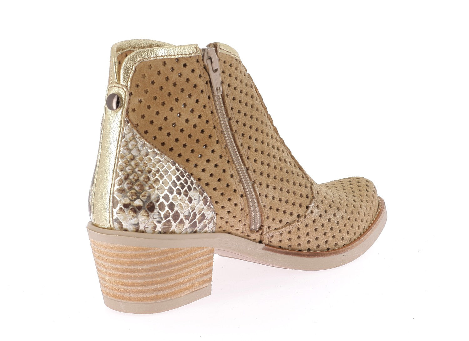 103418970203959_0003