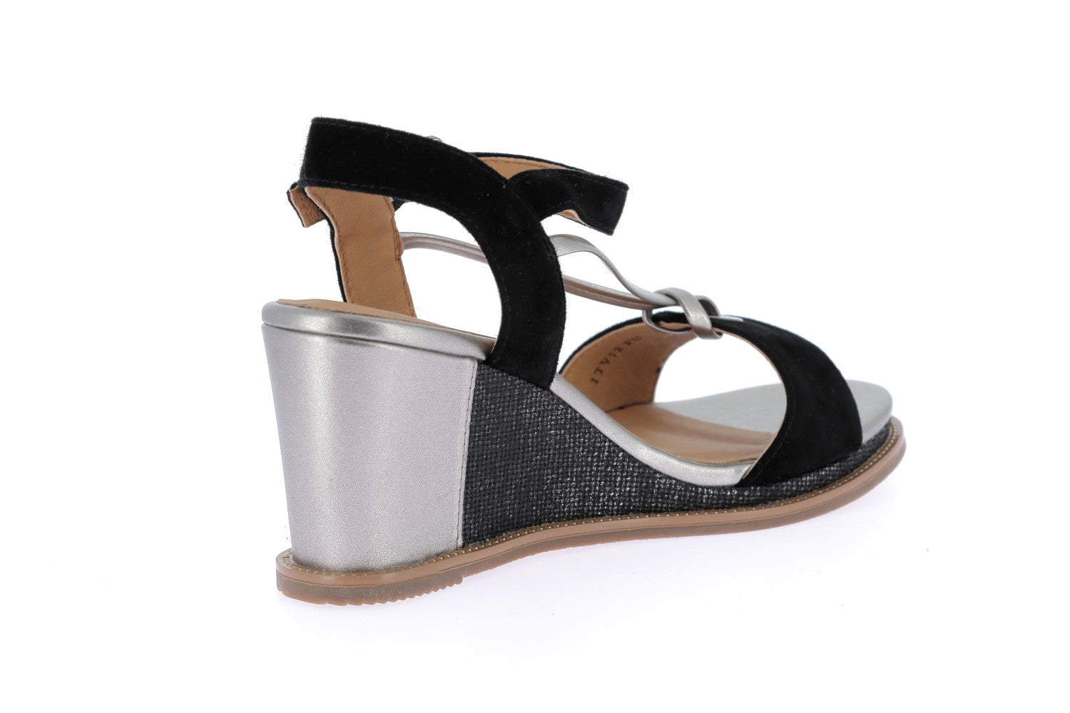 103650197827503_0003