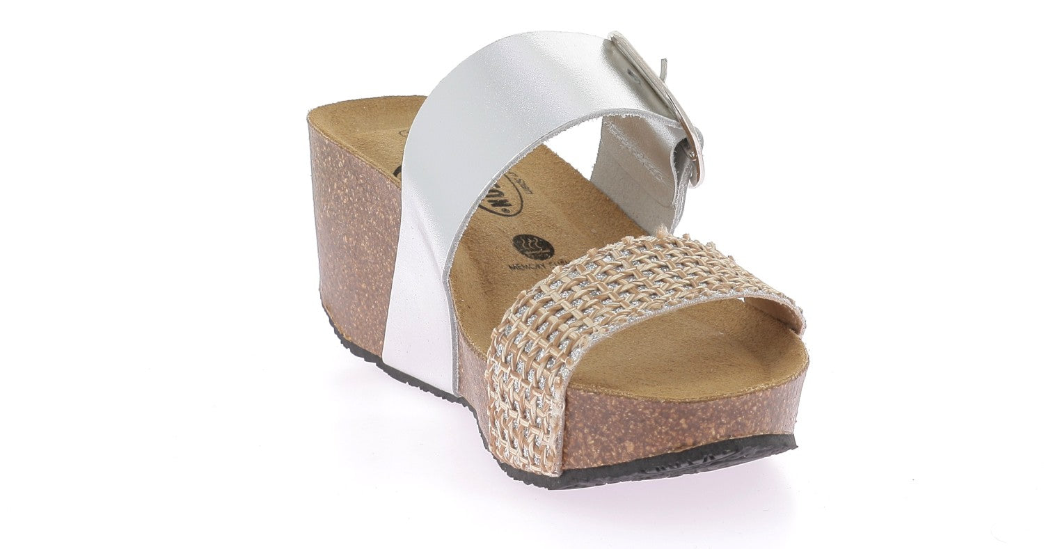 103740219603175_0002