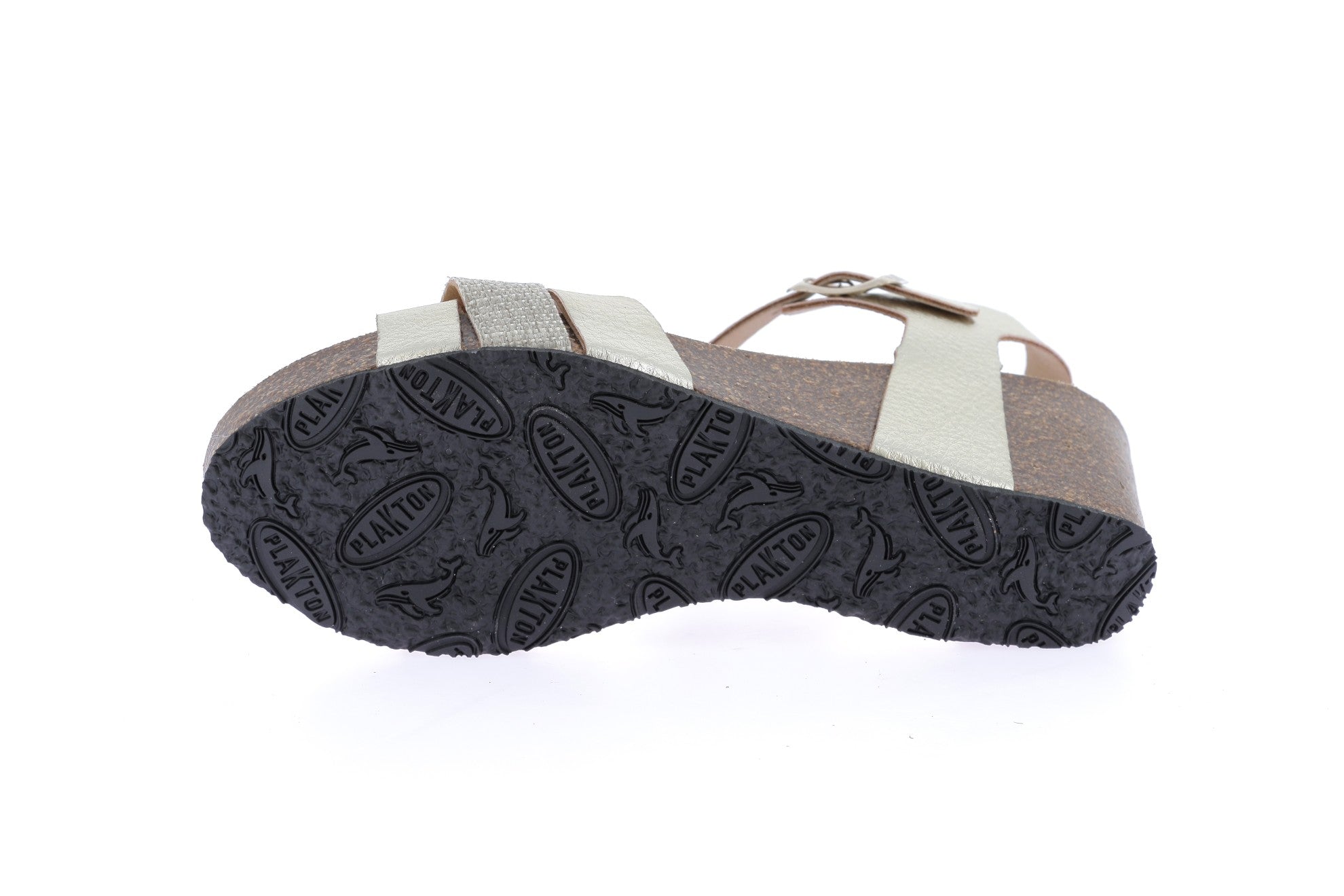 103743843719390_0005