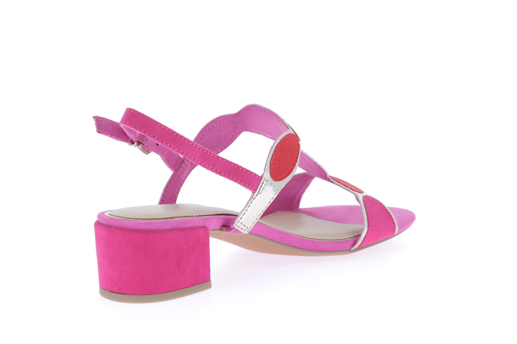 103832306440625_0003