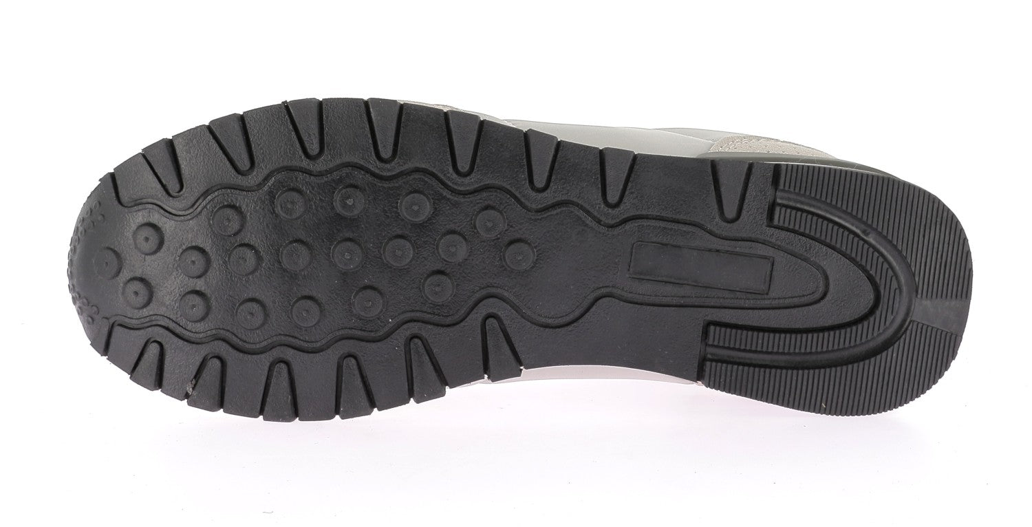 103903647220479_0005